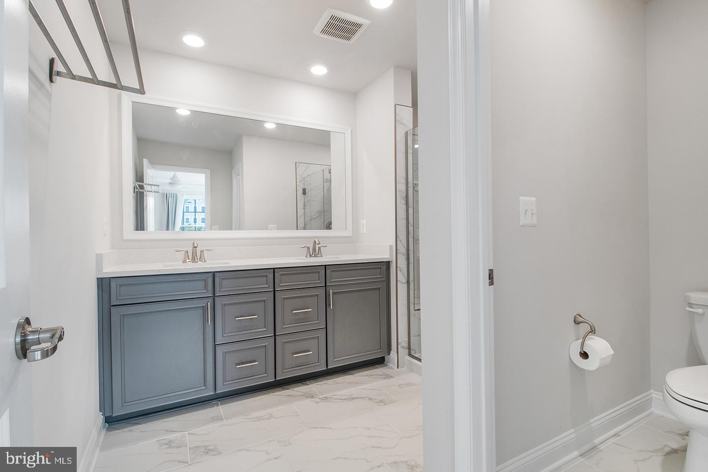 PARKSIDE AT WARFIELD - Residential