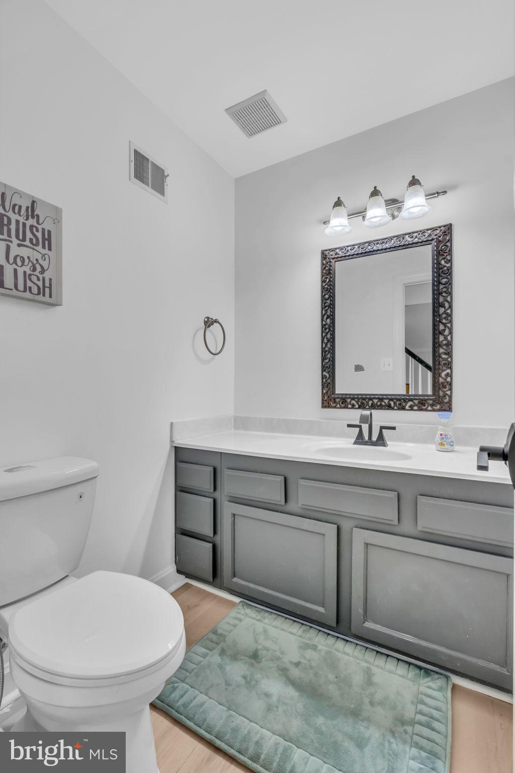 BLUFFS OF WOLF TRAP - Residential