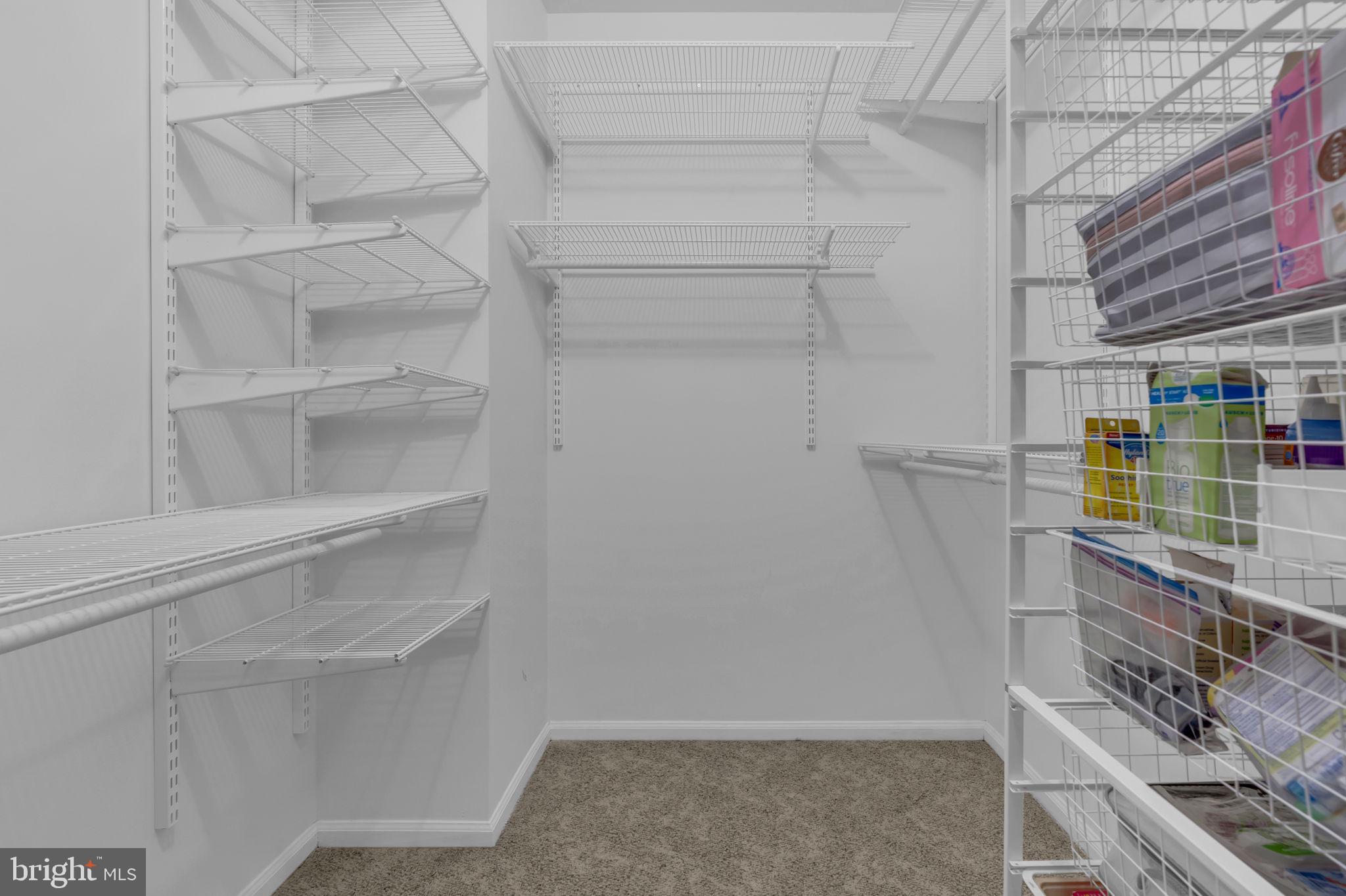 BLUFFS OF WOLF TRAP - Residential