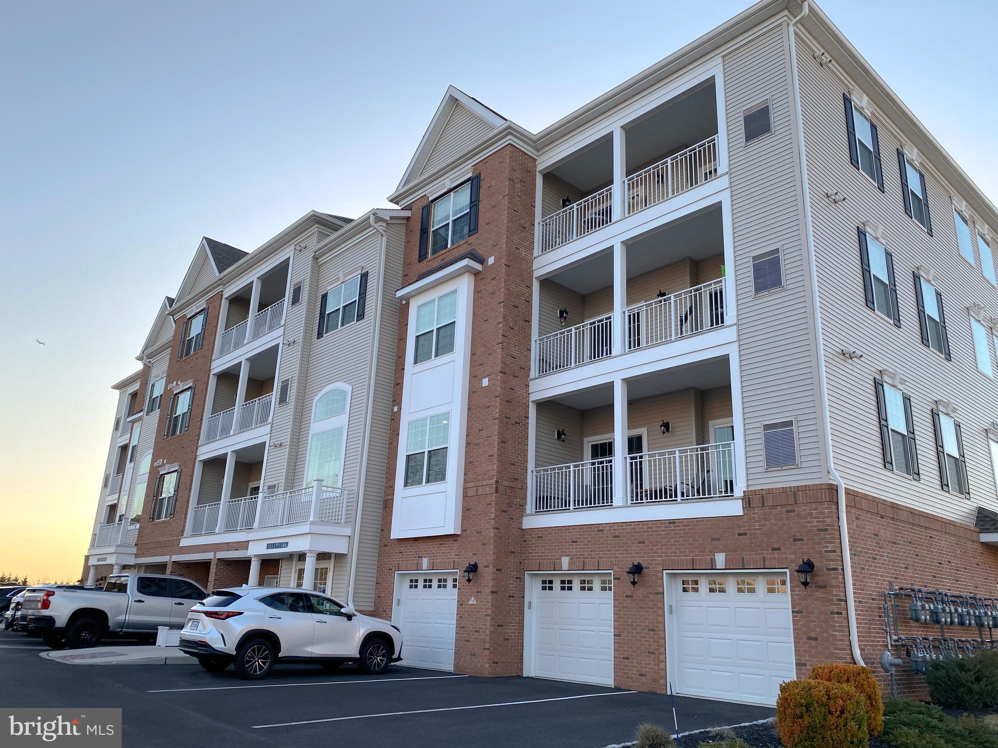 5333 PALOMINO COURT