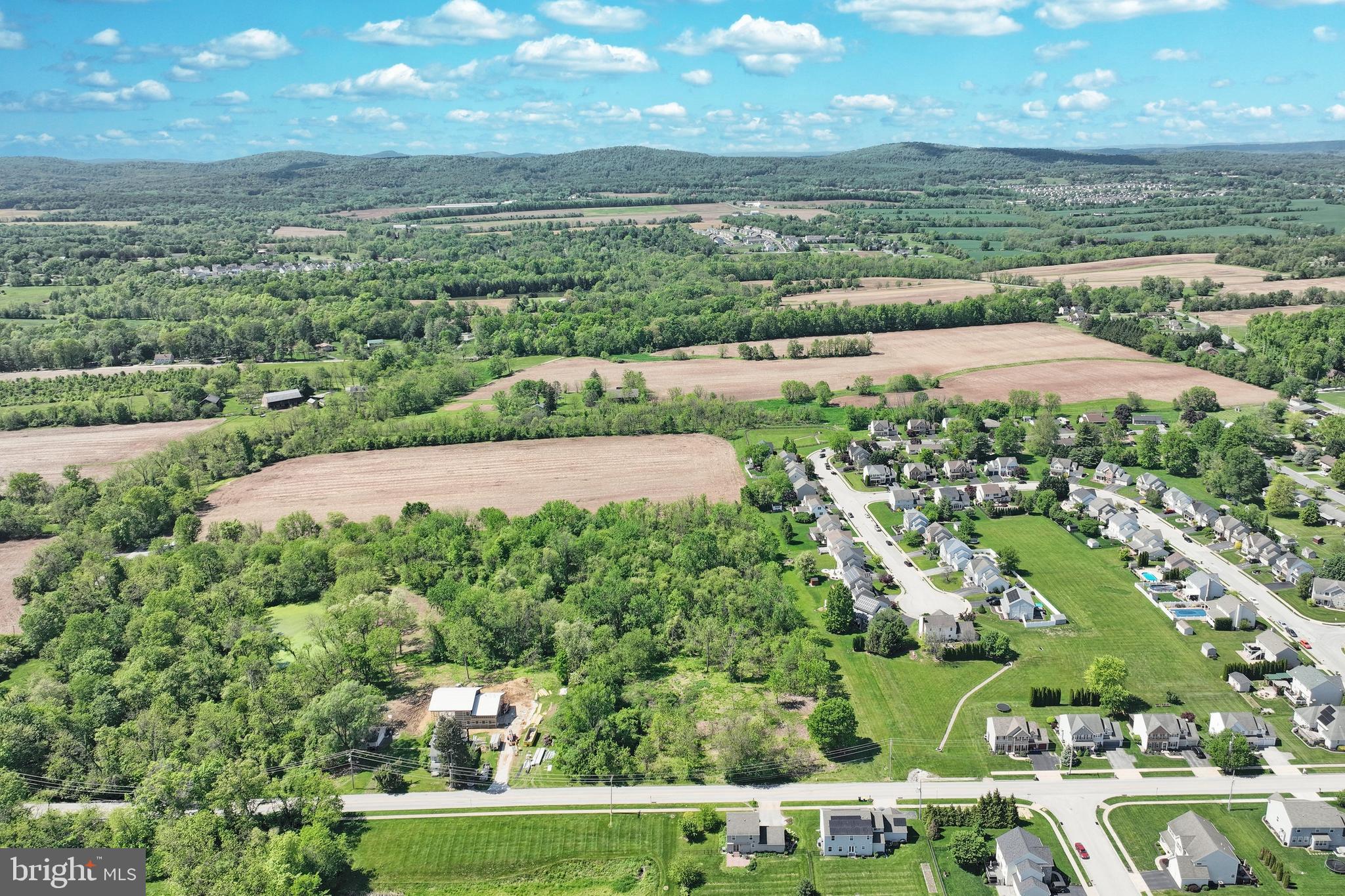 MANCHESTER TWP - Land