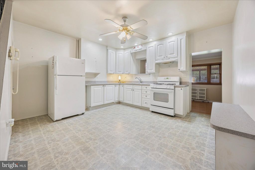 Photo of 218 Bullock Street, WEST CONSHOHOCKEN, PA 19428 (MLS # PAMC2157322)