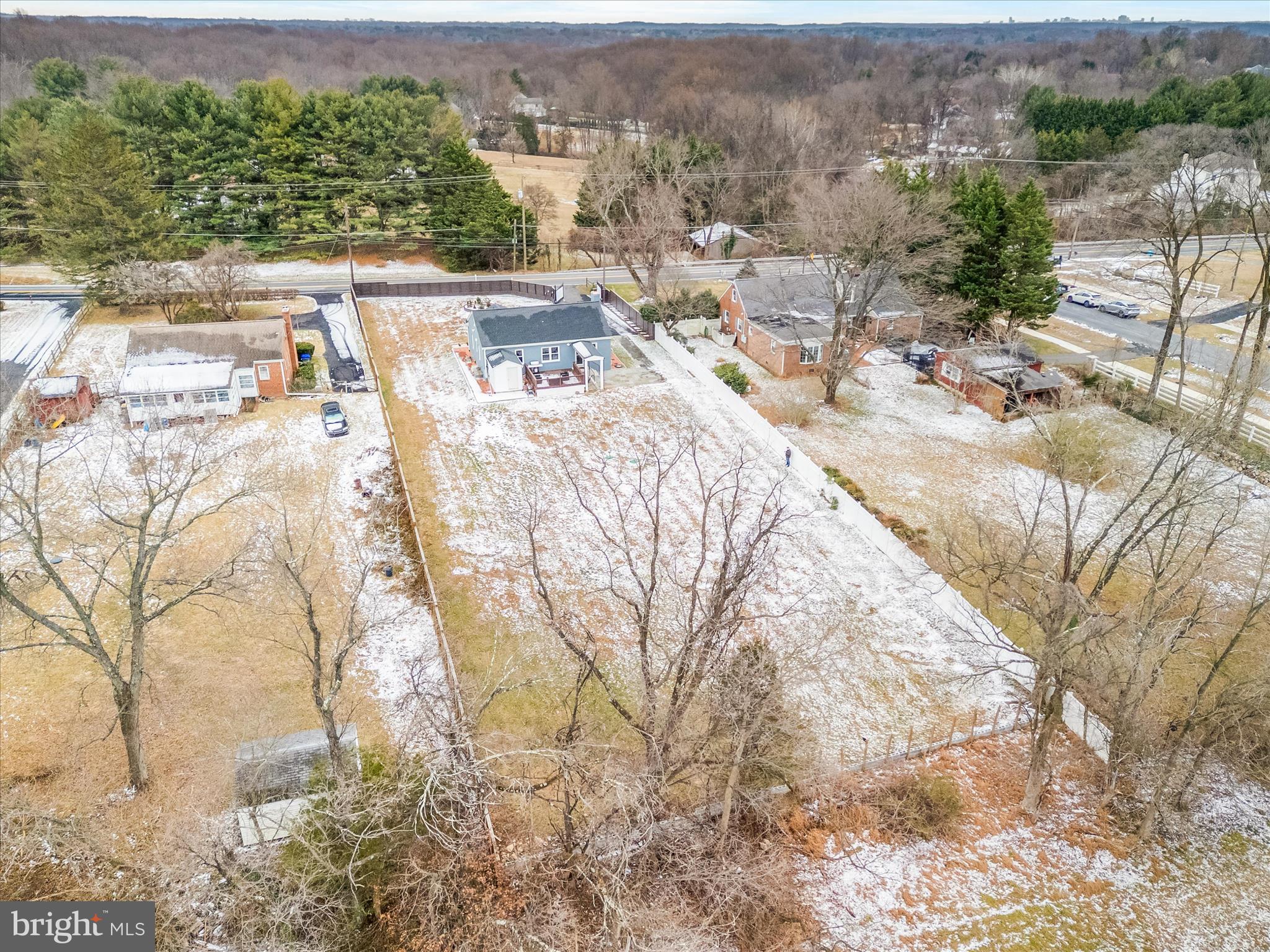 DARNESTOWN OUTSIDE - Residential