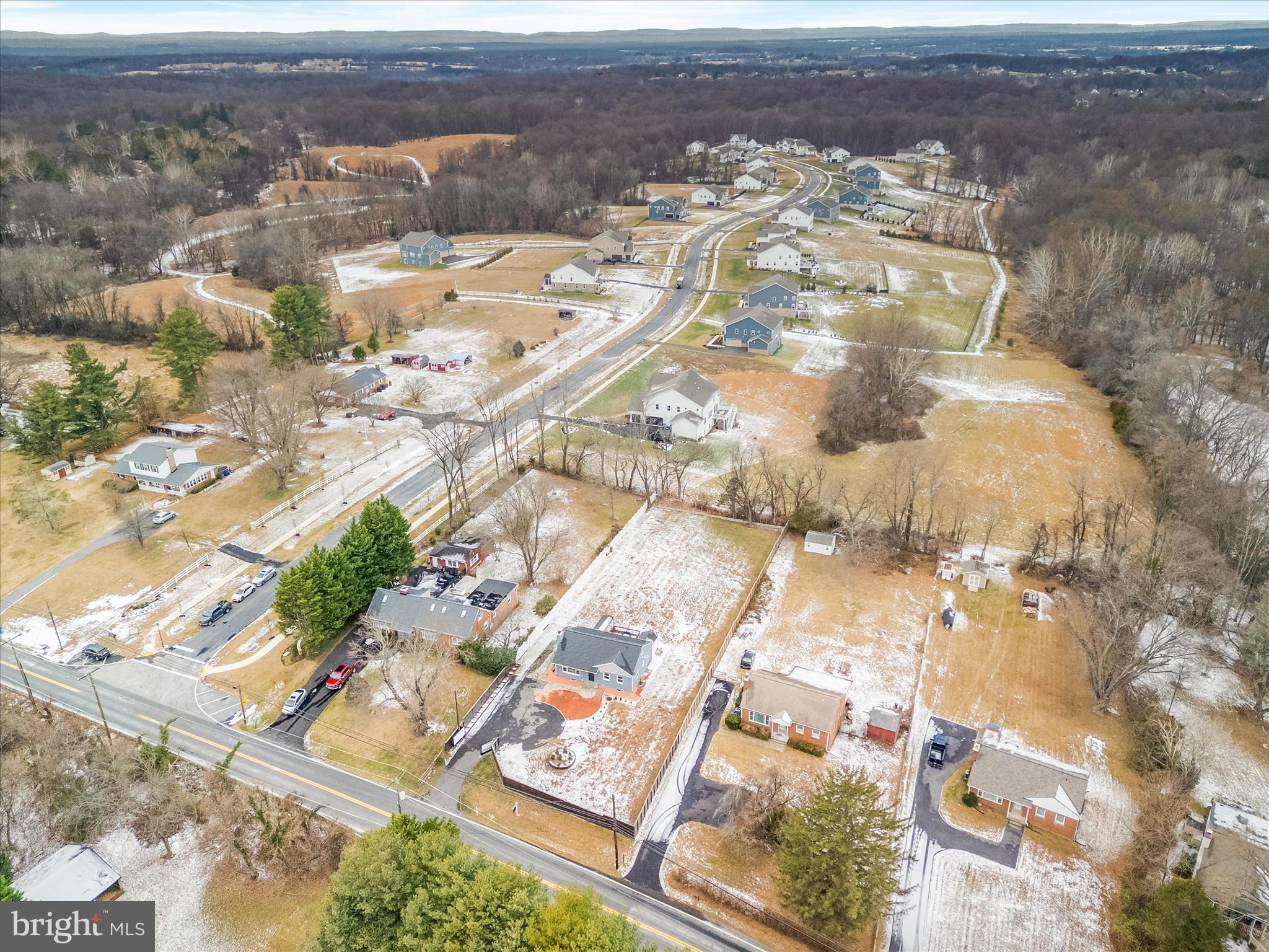 DARNESTOWN OUTSIDE - Residential