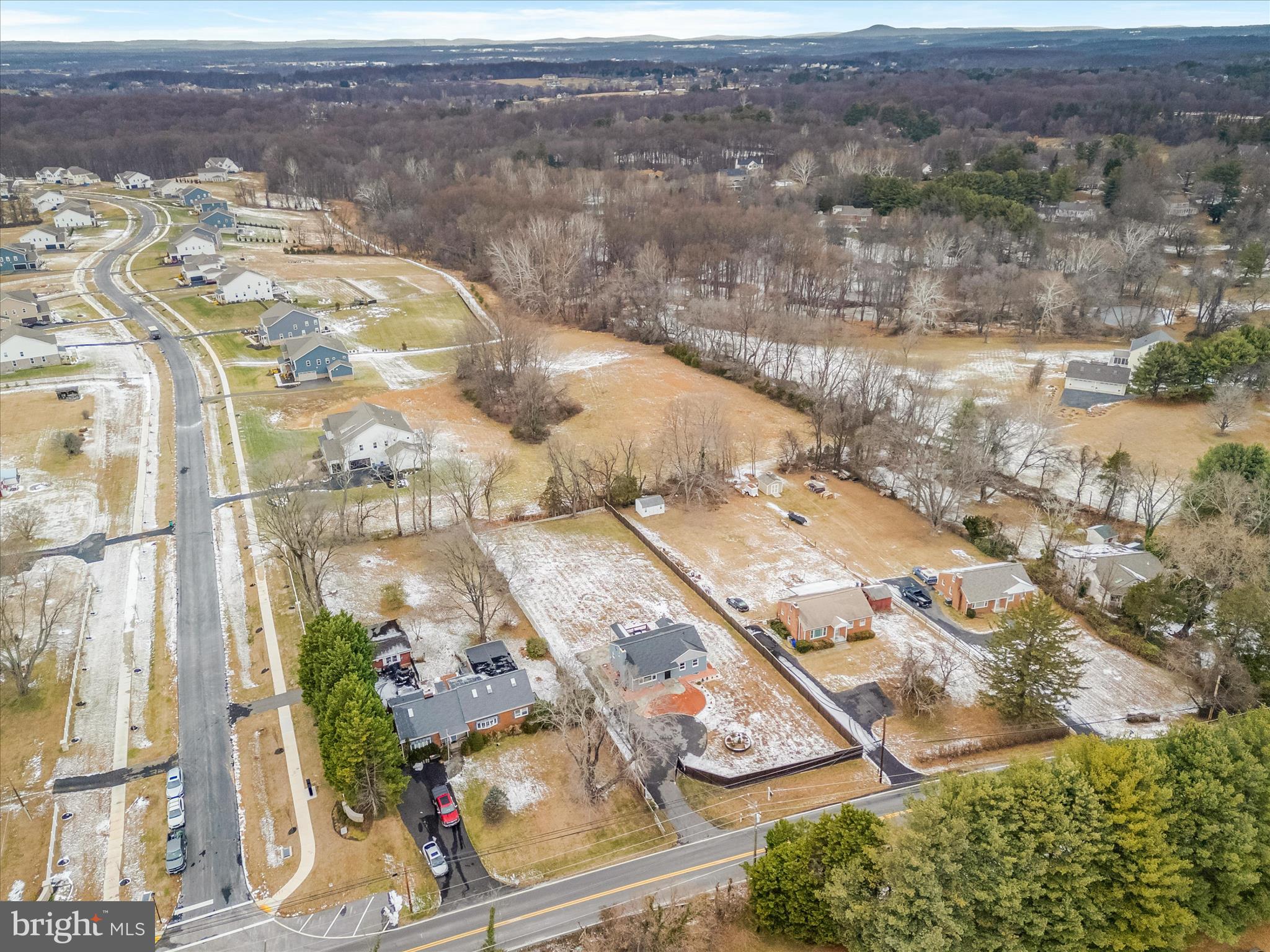 DARNESTOWN OUTSIDE - Residential