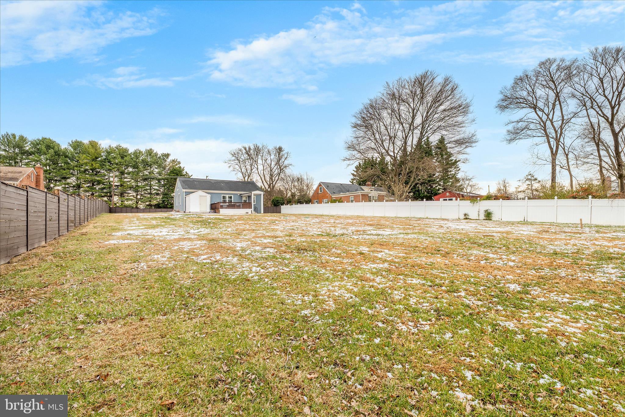 DARNESTOWN OUTSIDE - Residential