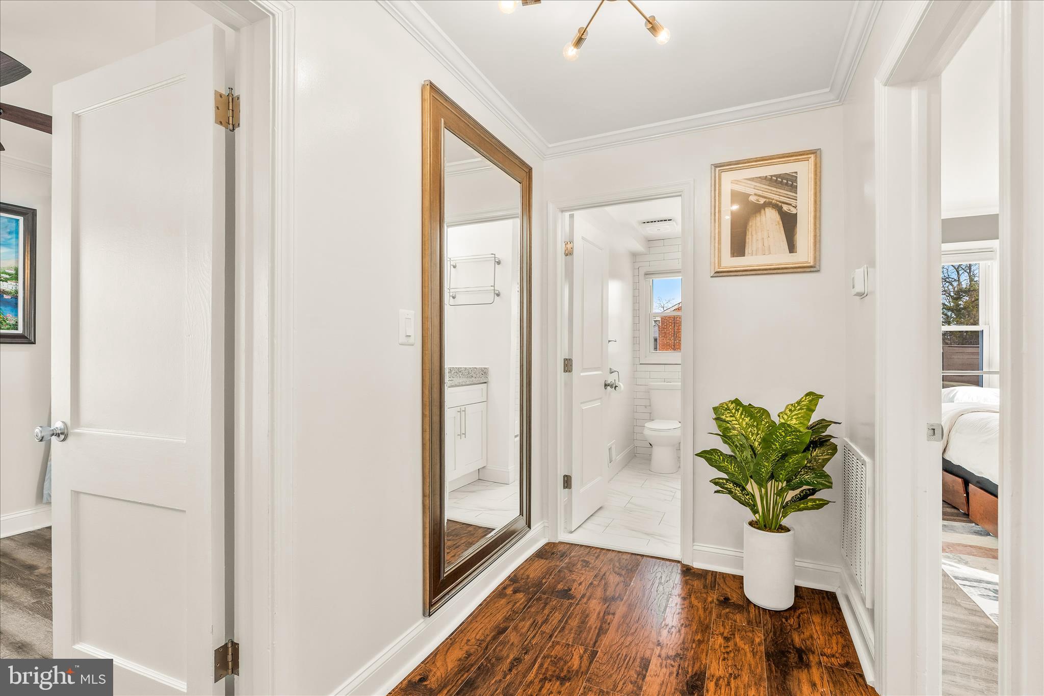 DARNESTOWN OUTSIDE - Residential