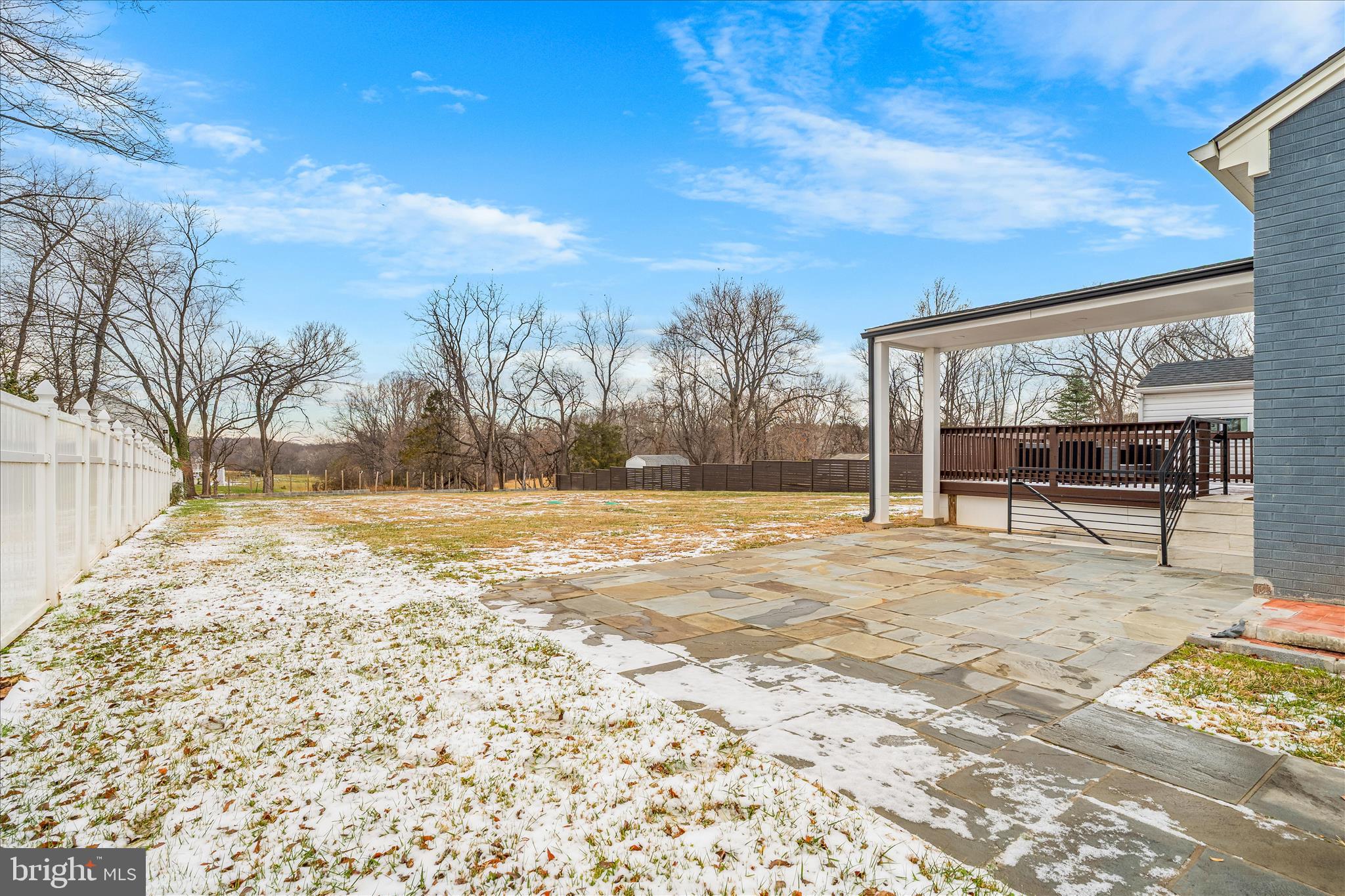 DARNESTOWN OUTSIDE - Residential