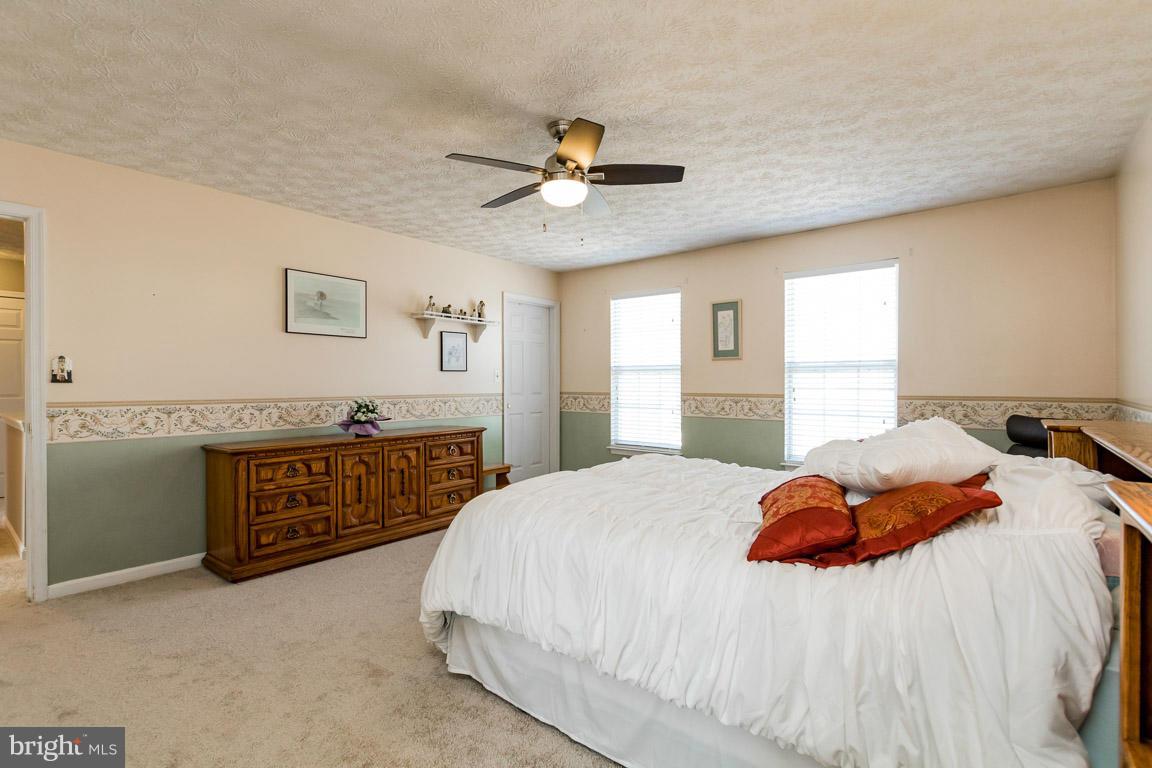 PINEY ORCHARD - Residential