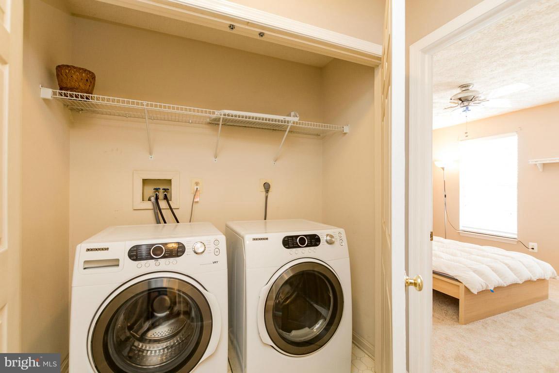 PINEY ORCHARD - Residential