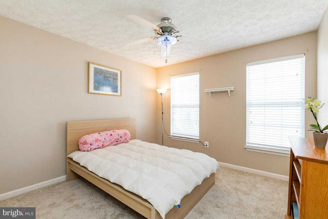 PINEY ORCHARD - Residential