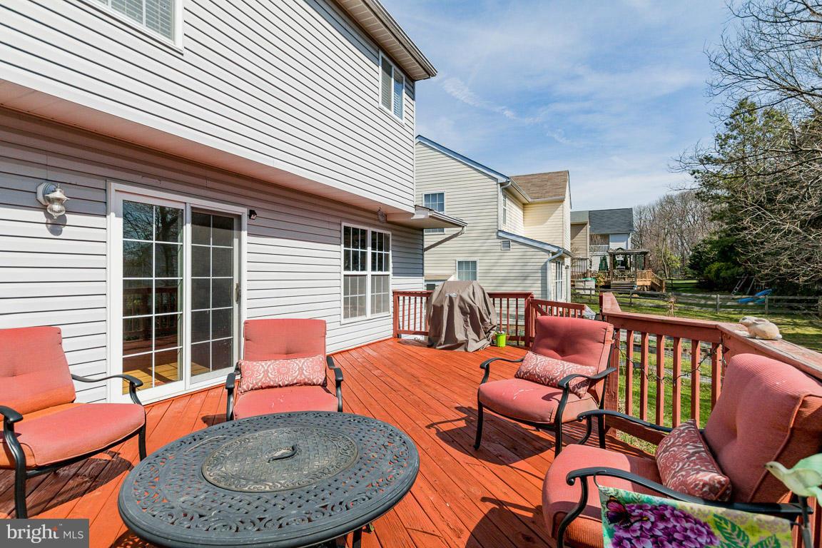 PINEY ORCHARD - Residential