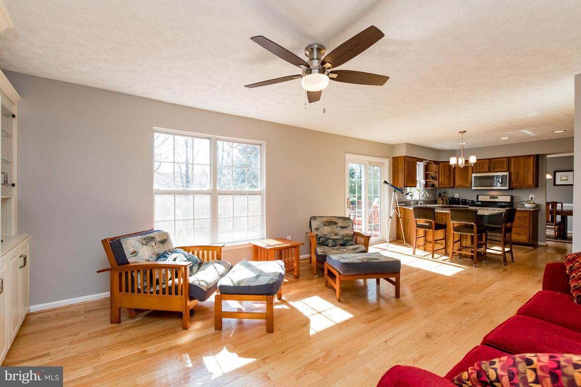 PINEY ORCHARD - Residential