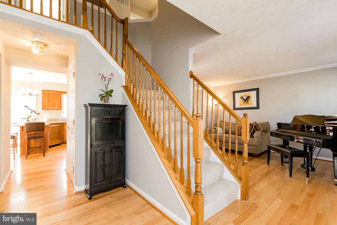 PINEY ORCHARD - Residential