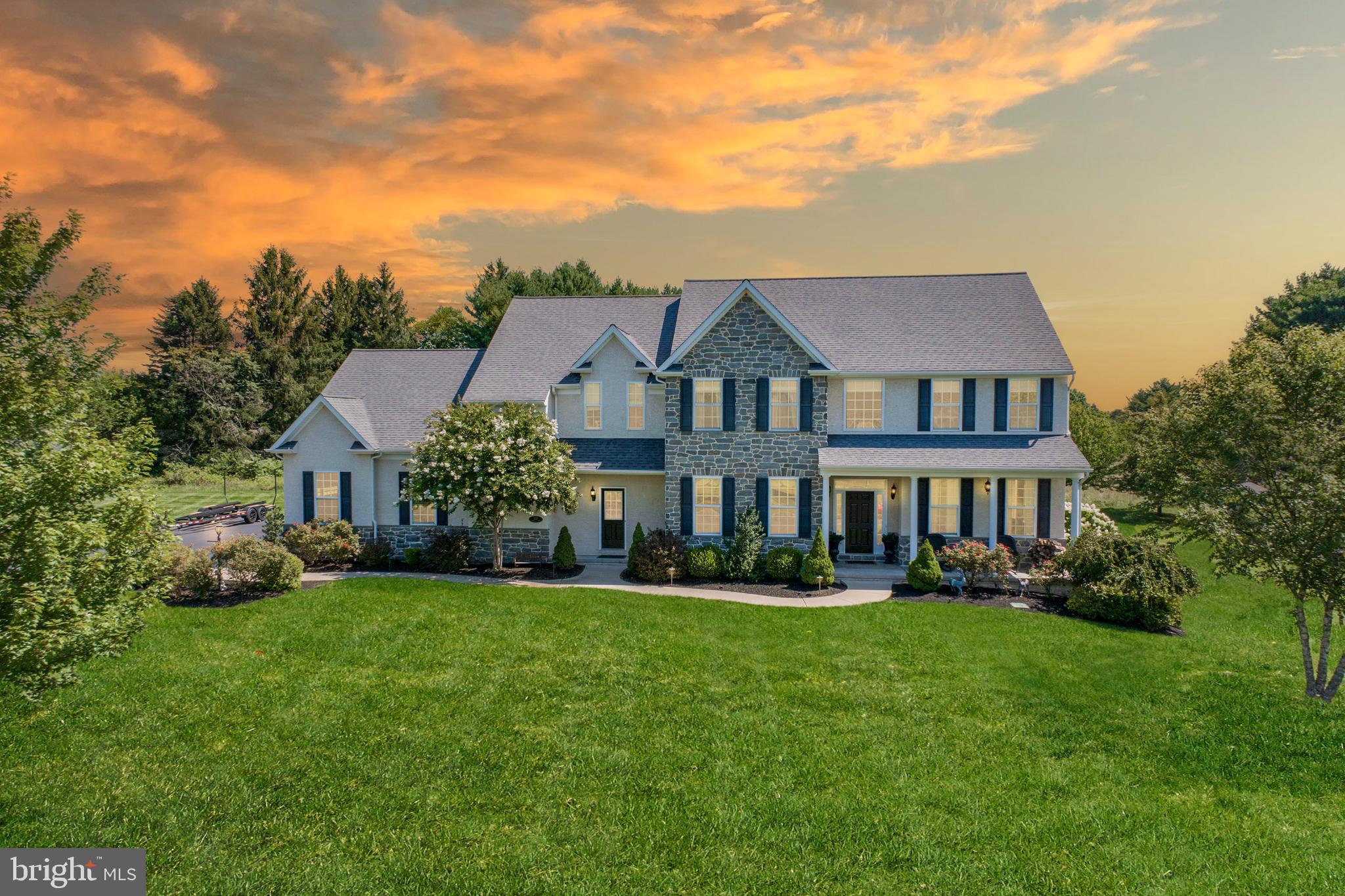 RIDGEWOOD - Residential