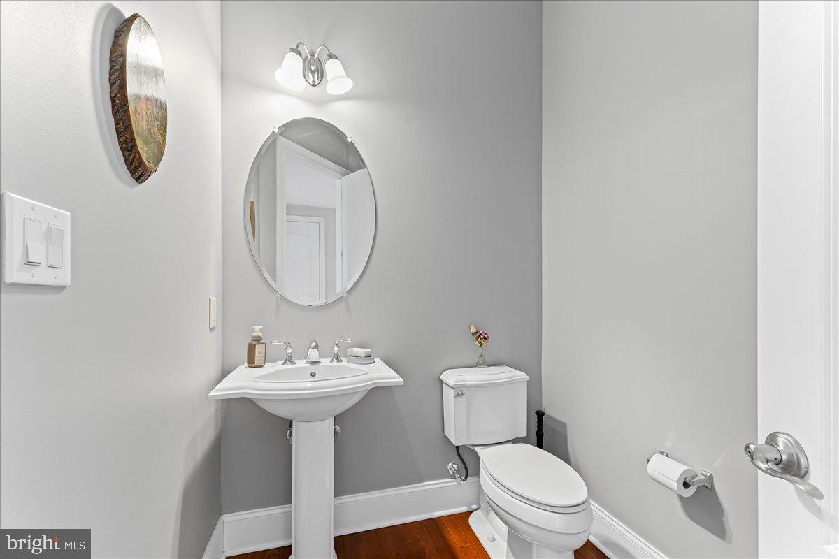 ESTS AT CHADDS FORD - Residential