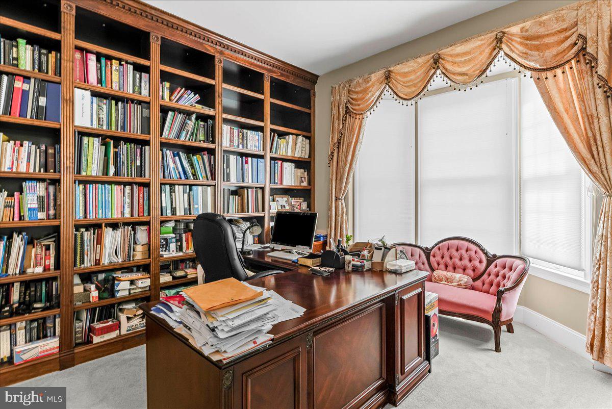 ESTS AT CHADDS FORD - Residential