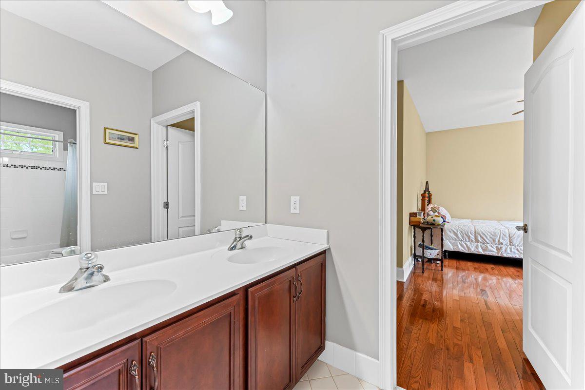 ESTS AT CHADDS FORD - Residential