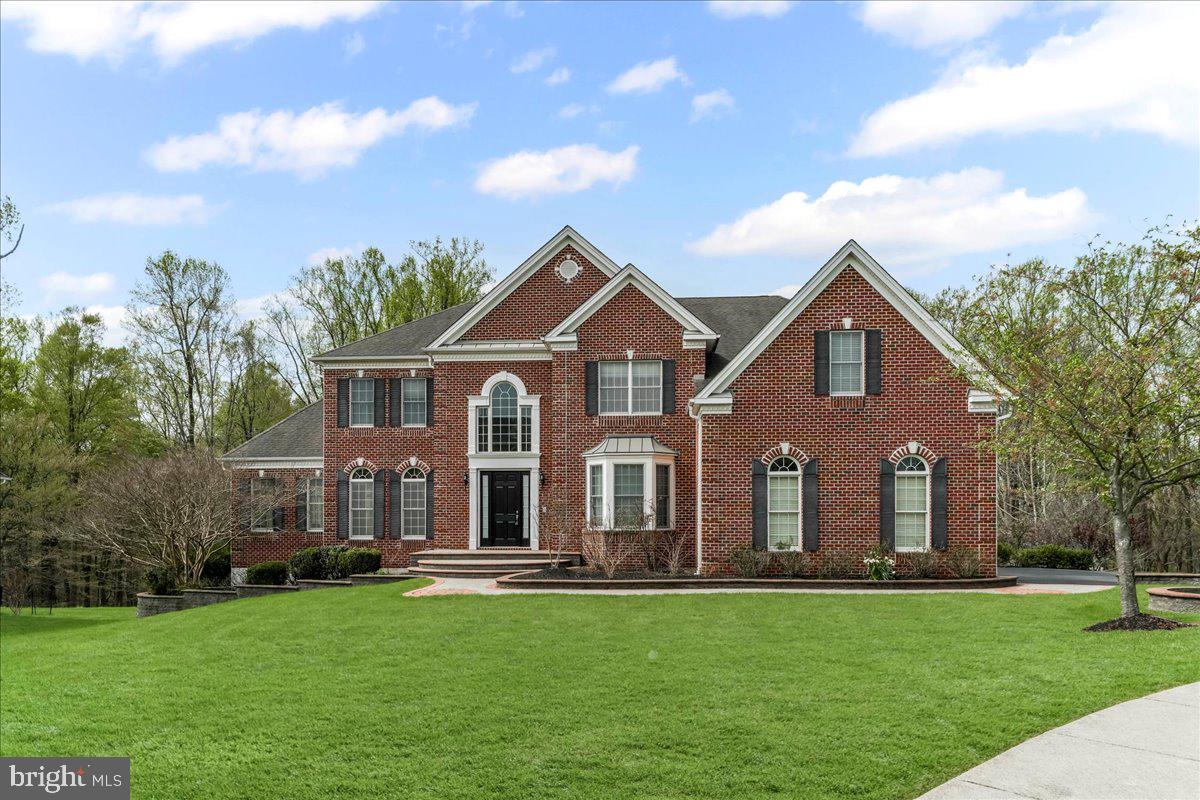 ESTS AT CHADDS FORD - Residential