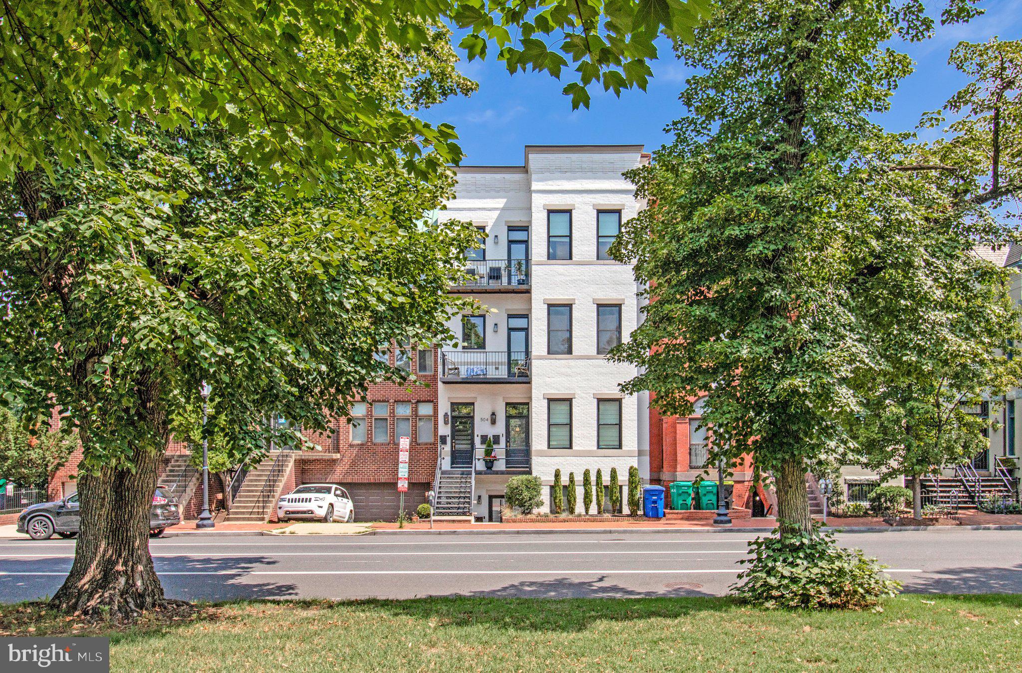 504 C STREET NE 4