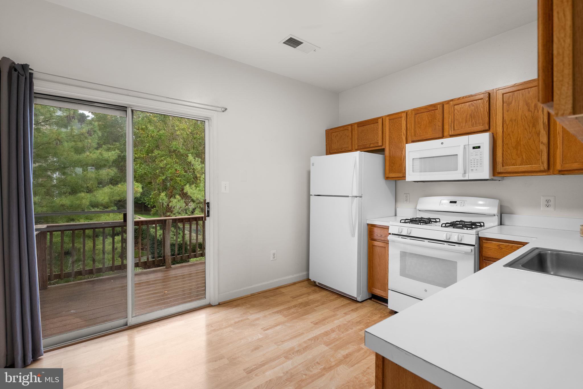 WOODLAND WALK - Residential