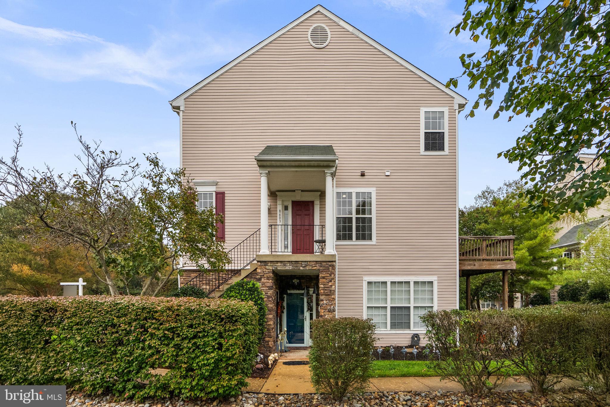 WOODLAND WALK - Residential