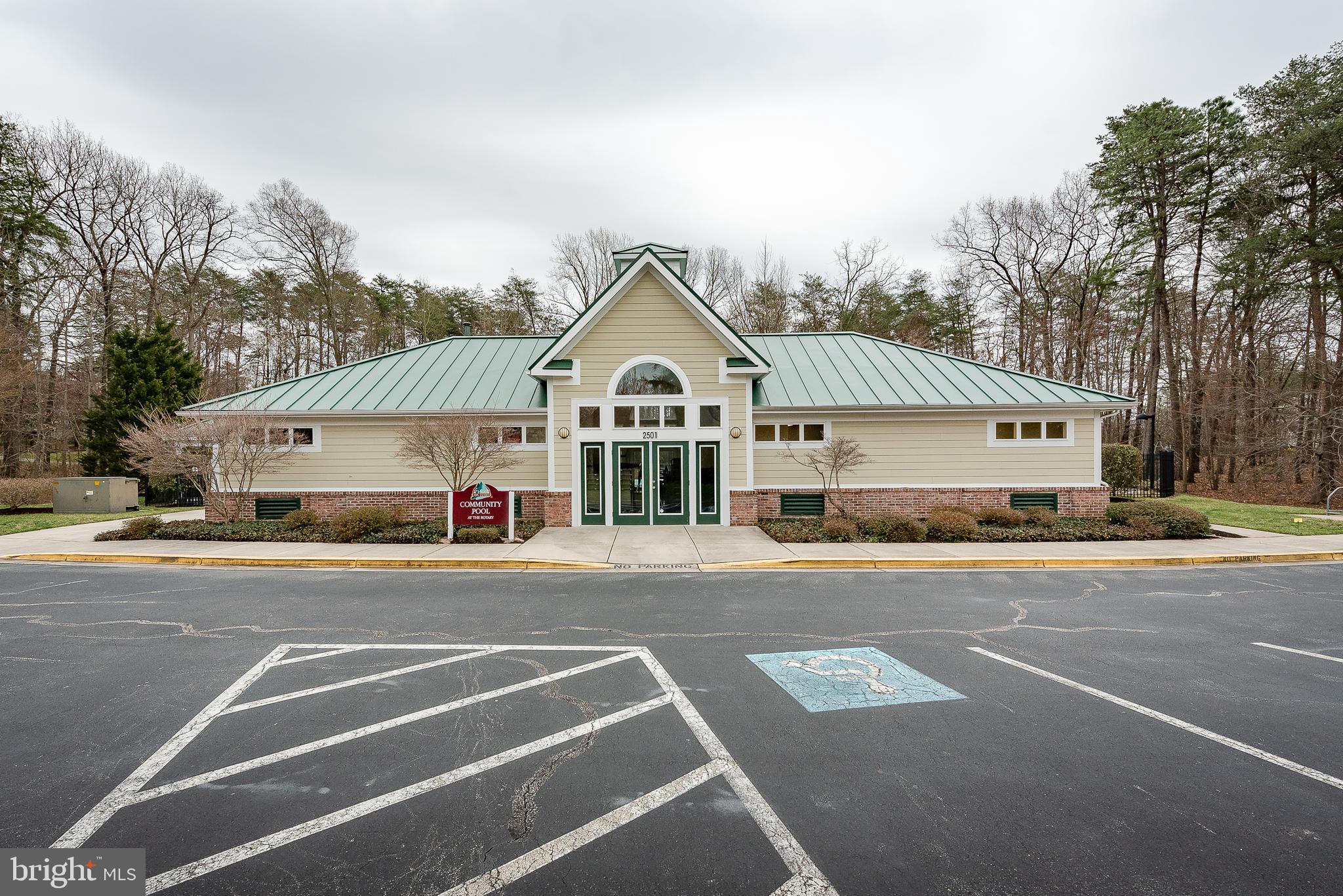 WOODLAND WALK - Residential