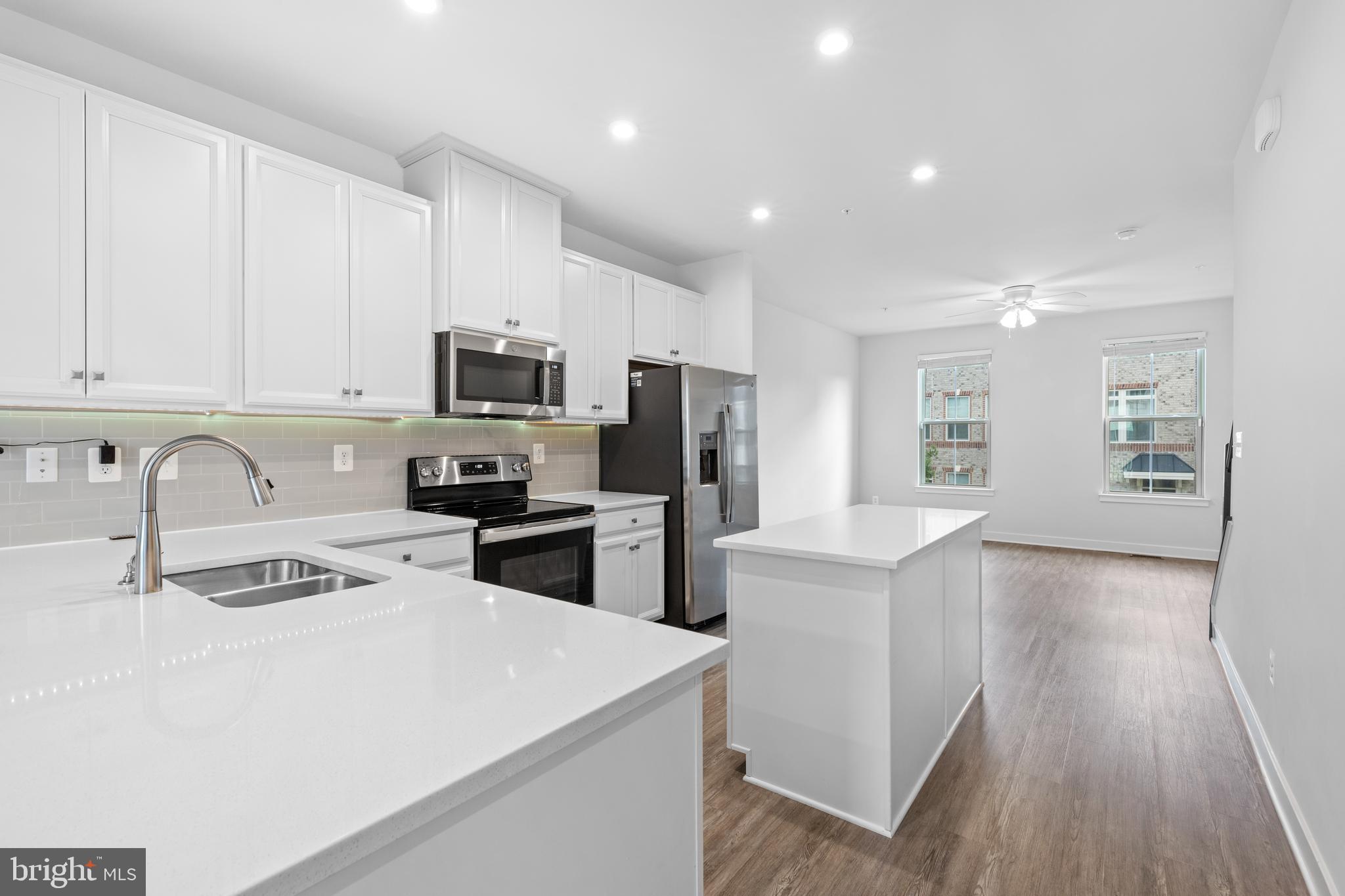 OLDHAM CROSSING - Residential