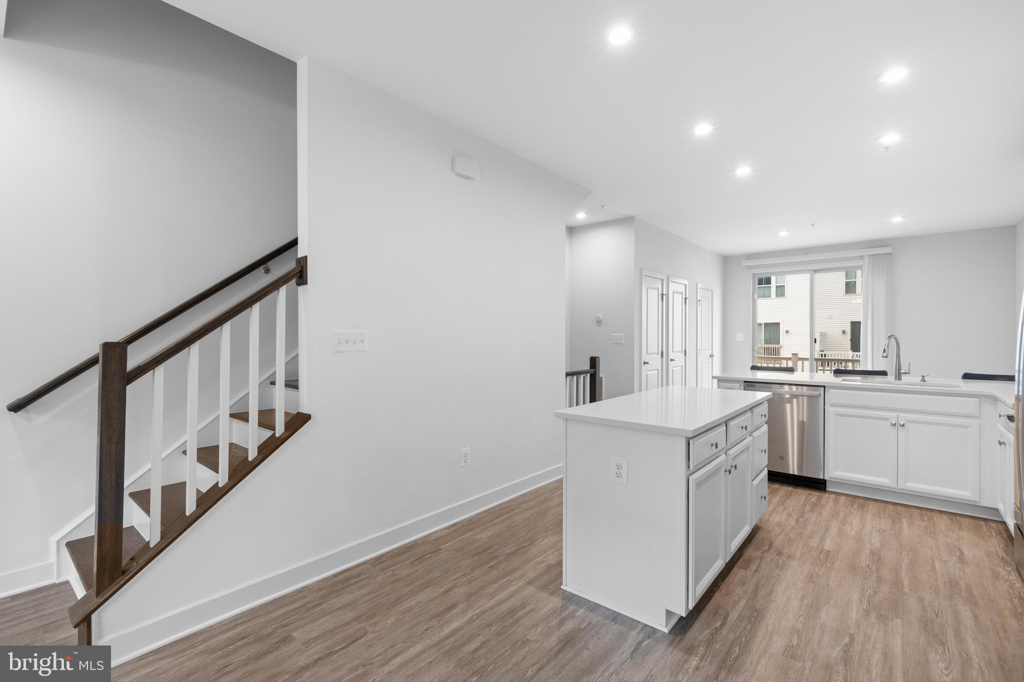 OLDHAM CROSSING - Residential