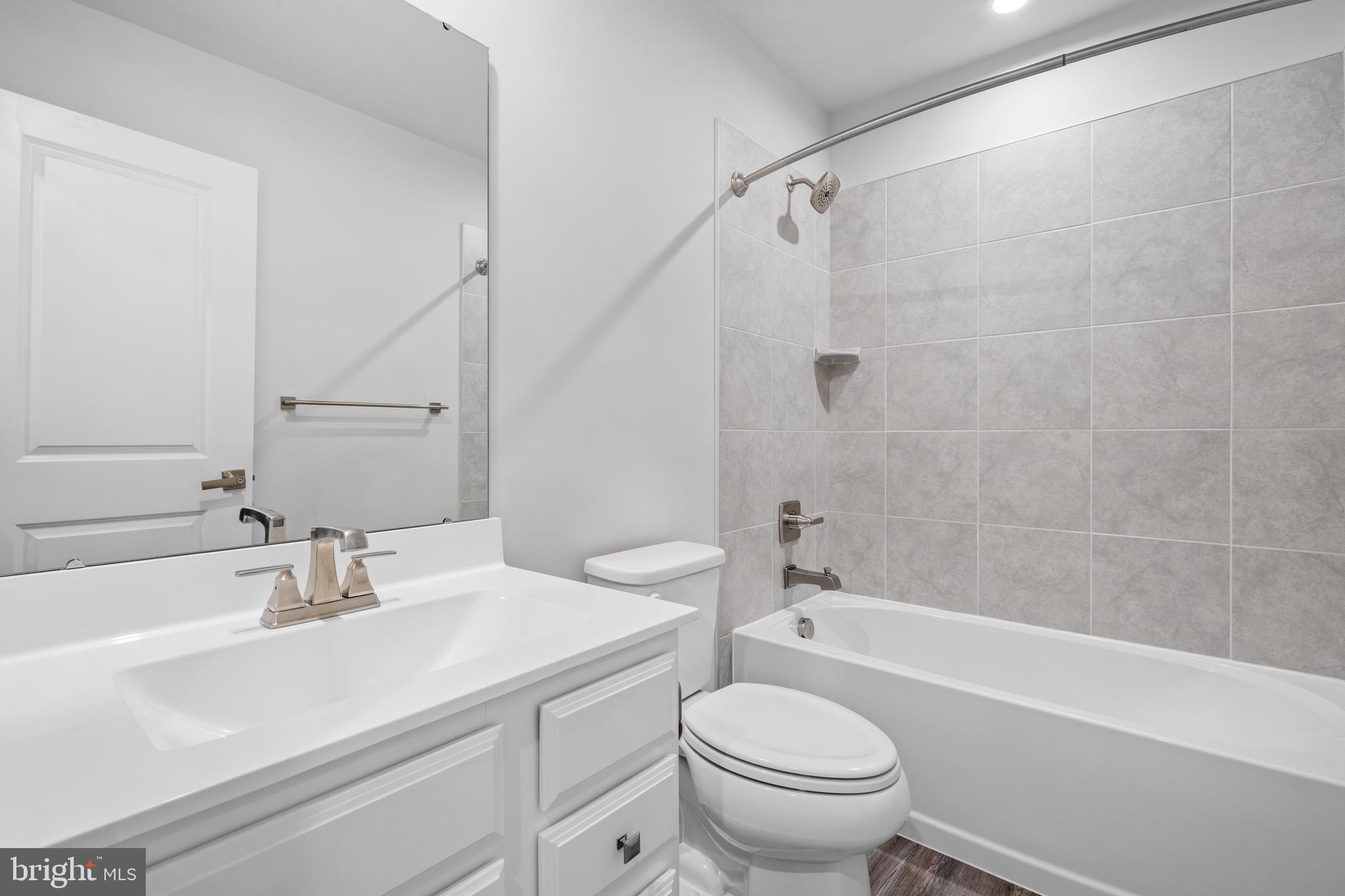 OLDHAM CROSSING - Residential