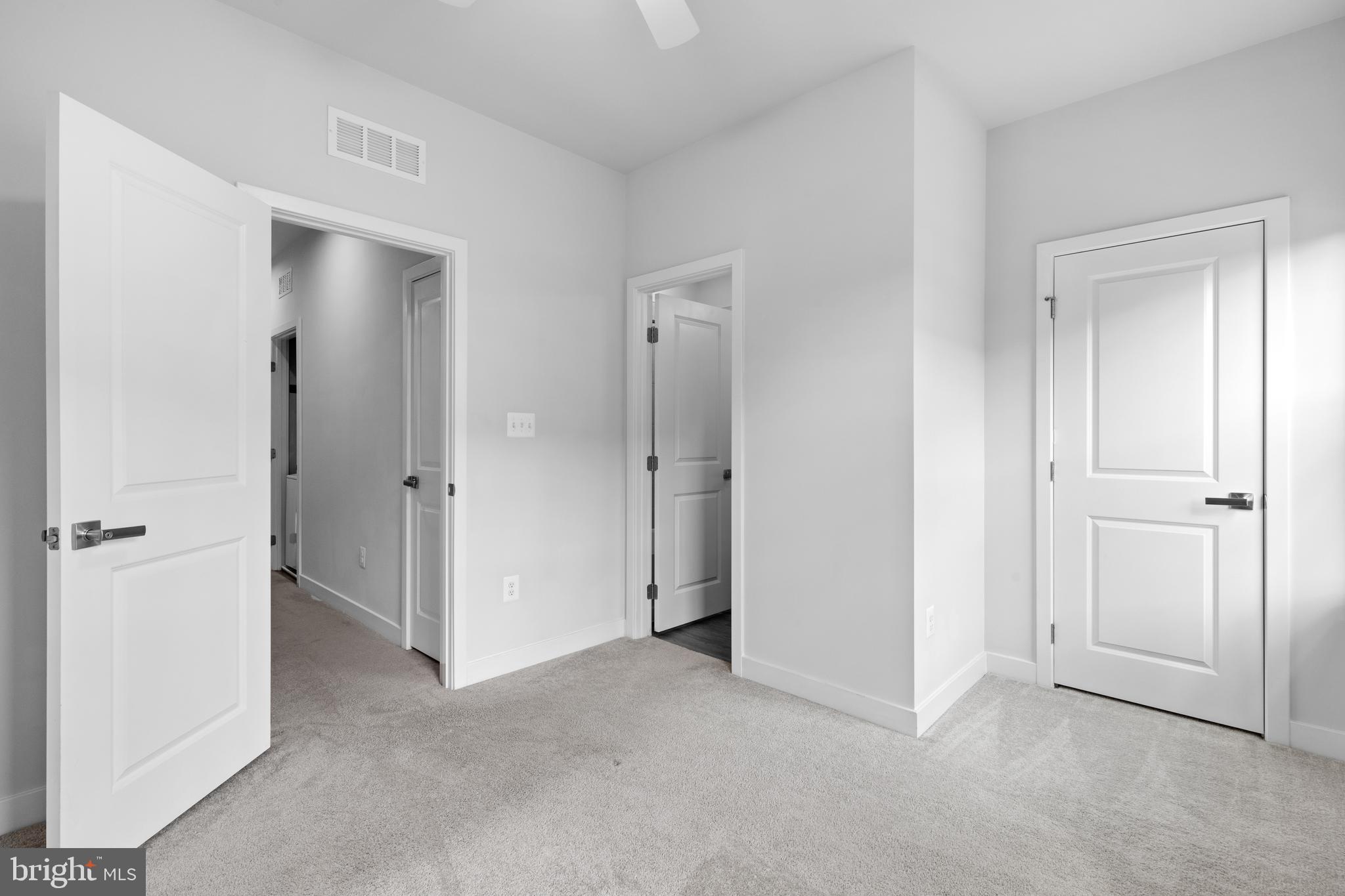 OLDHAM CROSSING - Residential