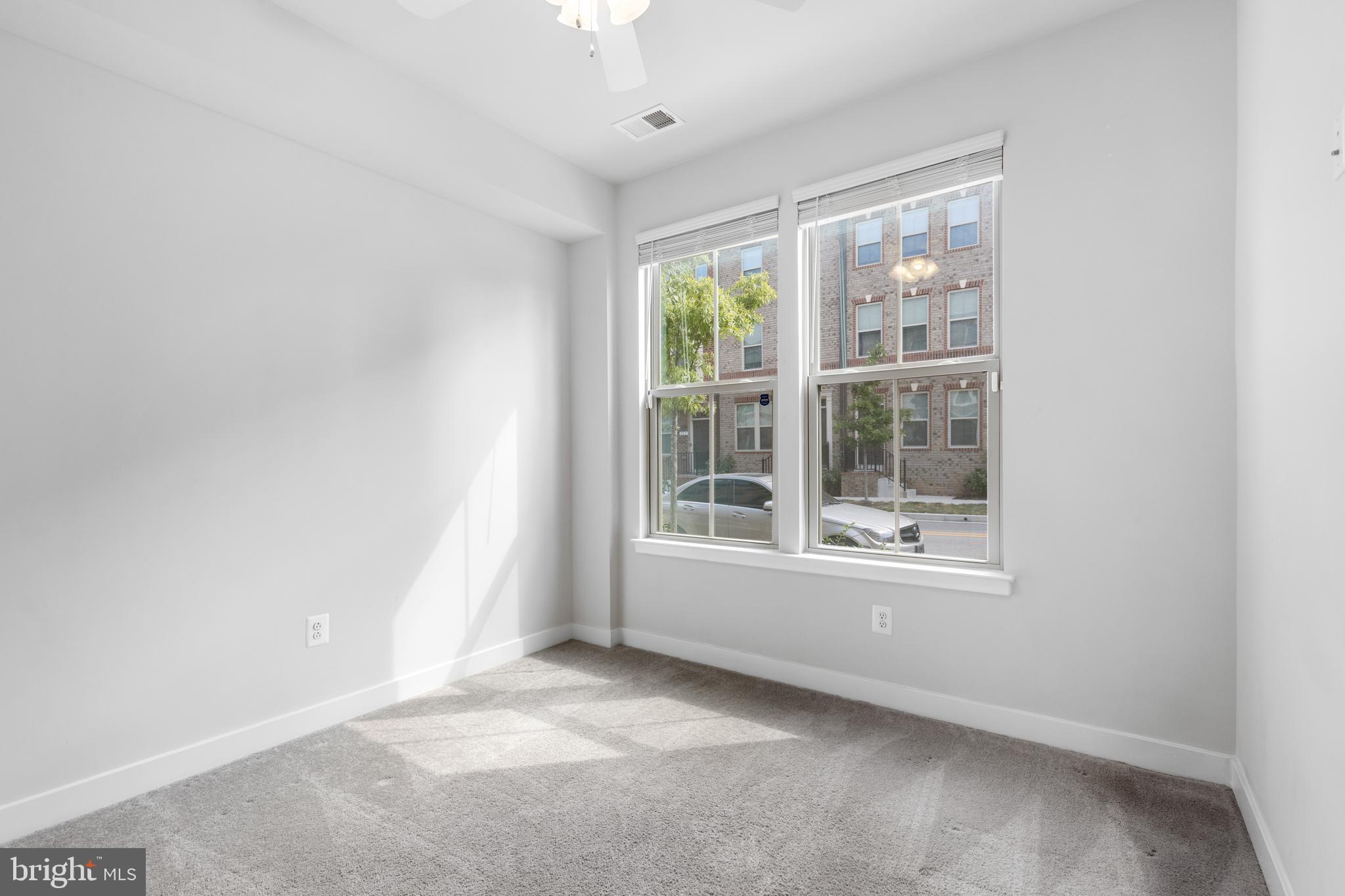 OLDHAM CROSSING - Residential