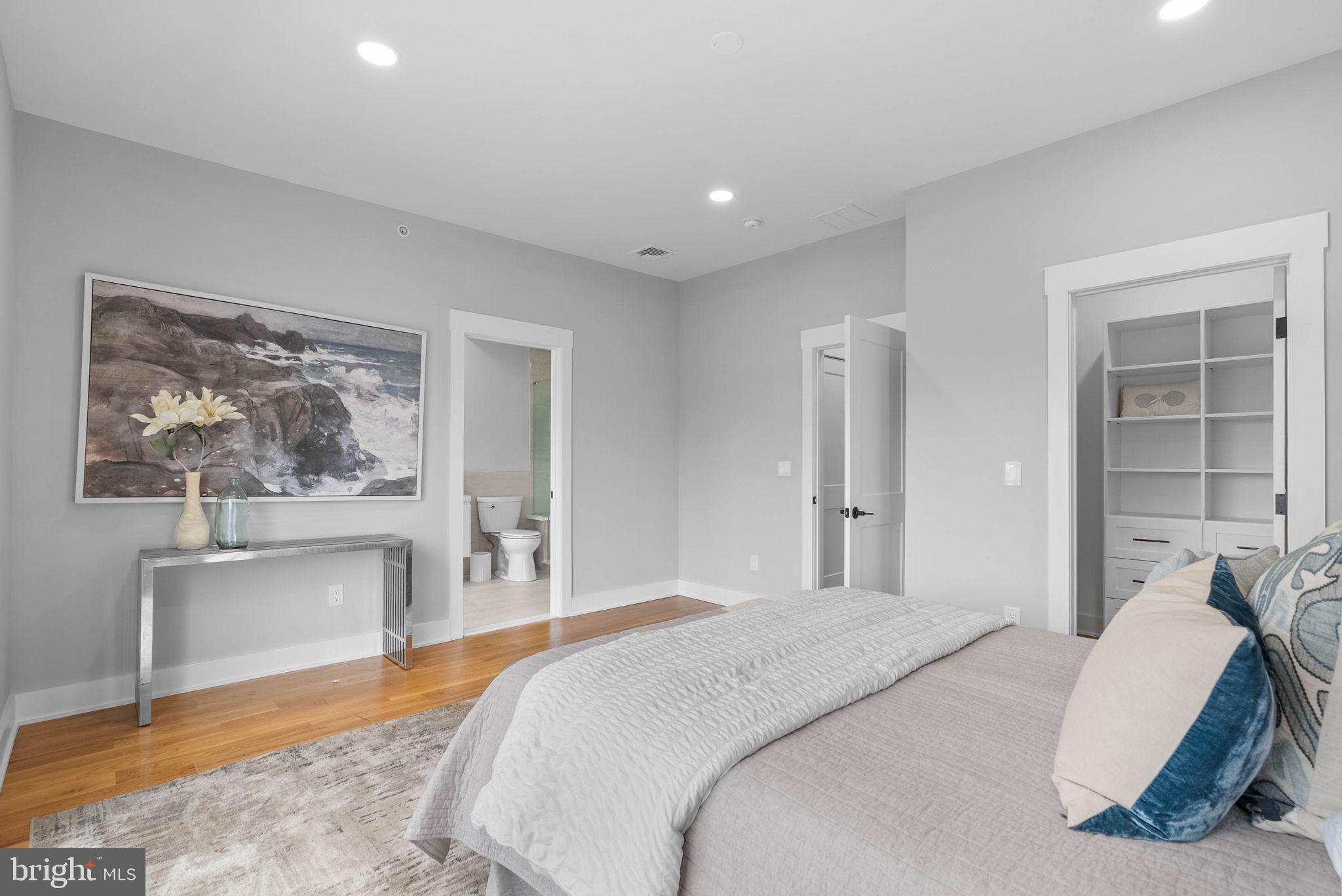 MANAYUNK - Residential