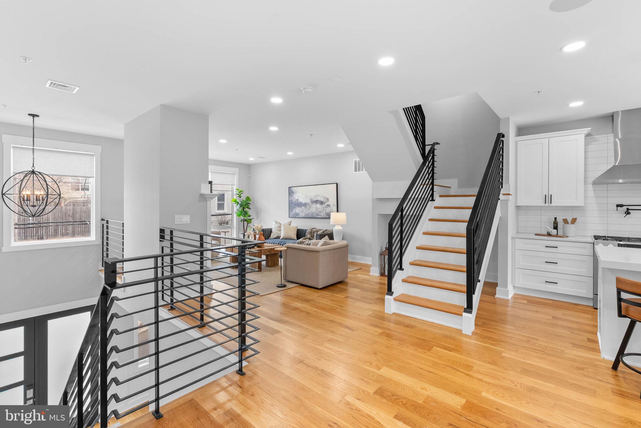 MANAYUNK - Residential