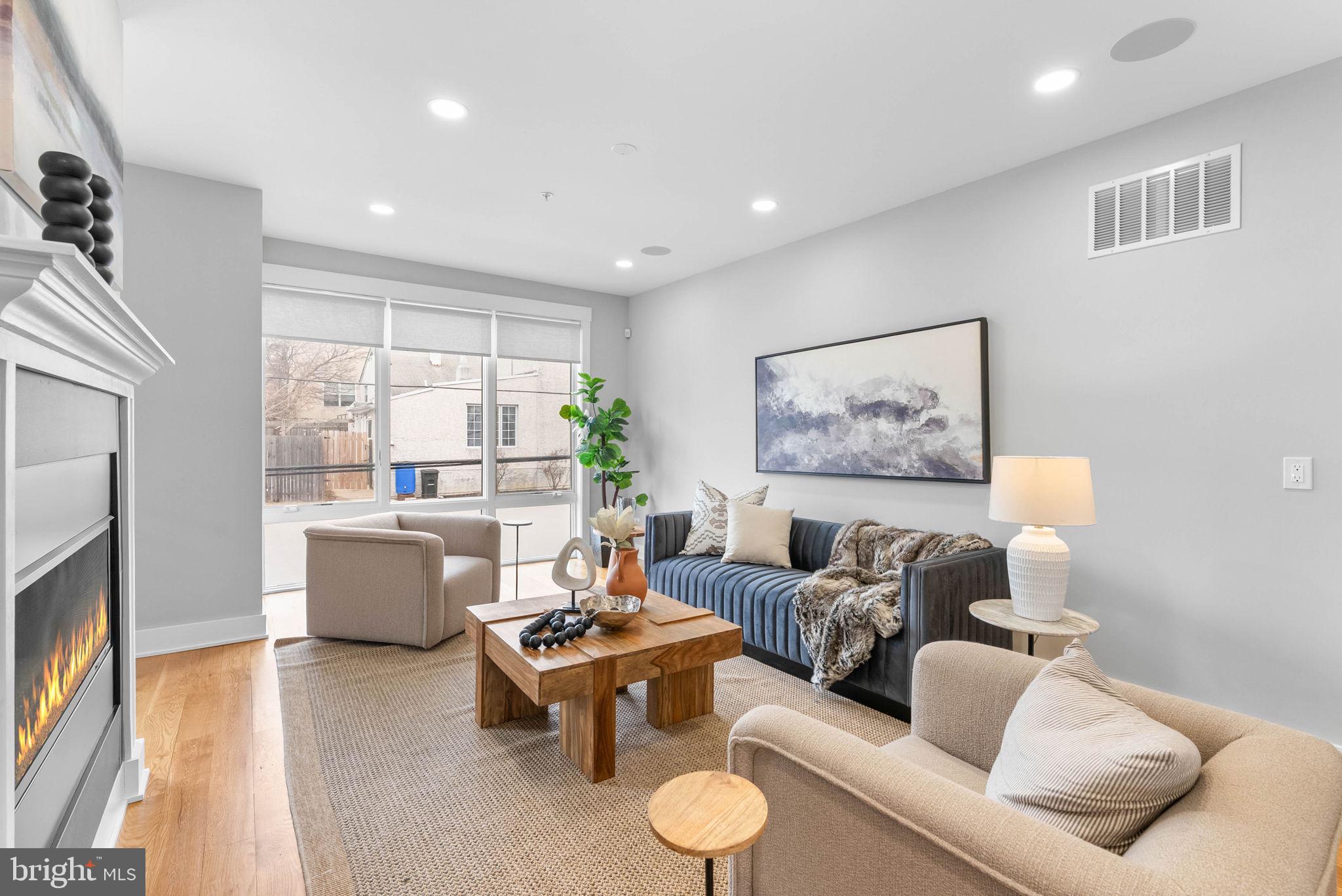 MANAYUNK - Residential