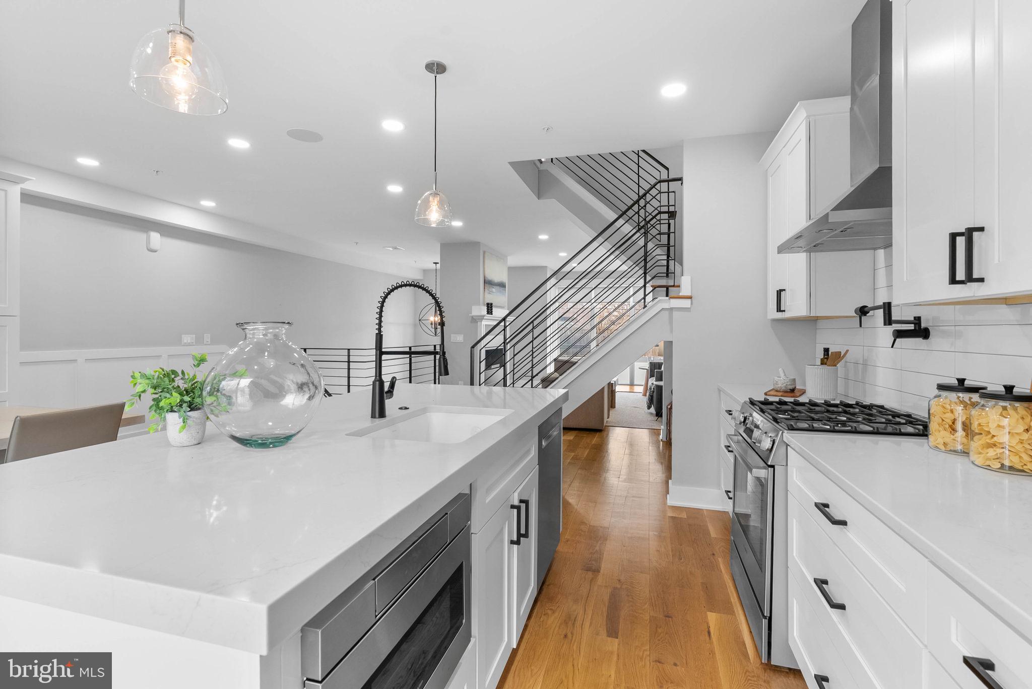 MANAYUNK - Residential