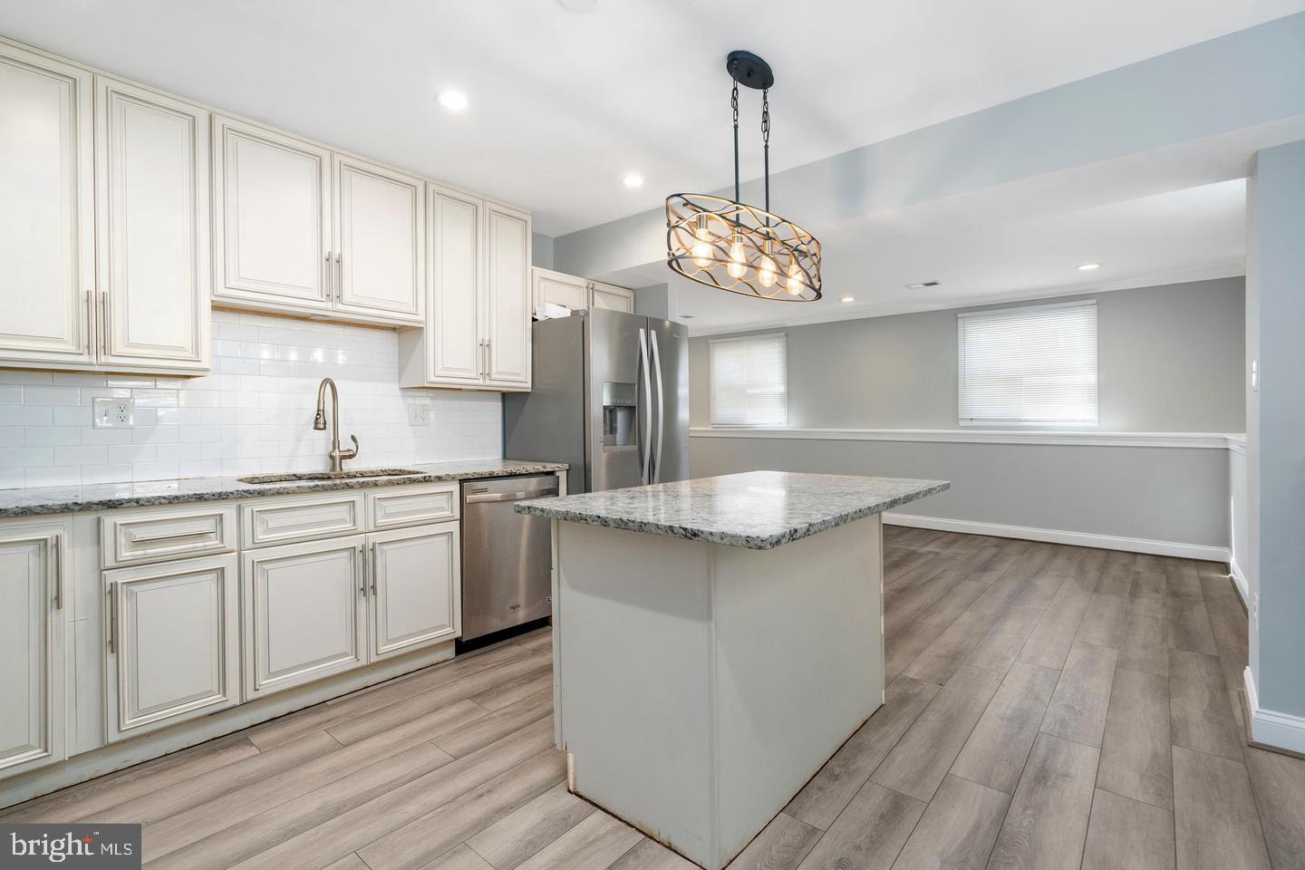 ORCHARD HILLS - Residential