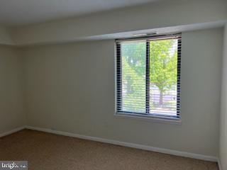 SHADOW OAKS - Residential