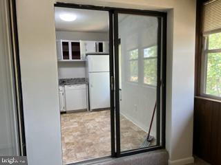 SHADOW OAKS - Residential