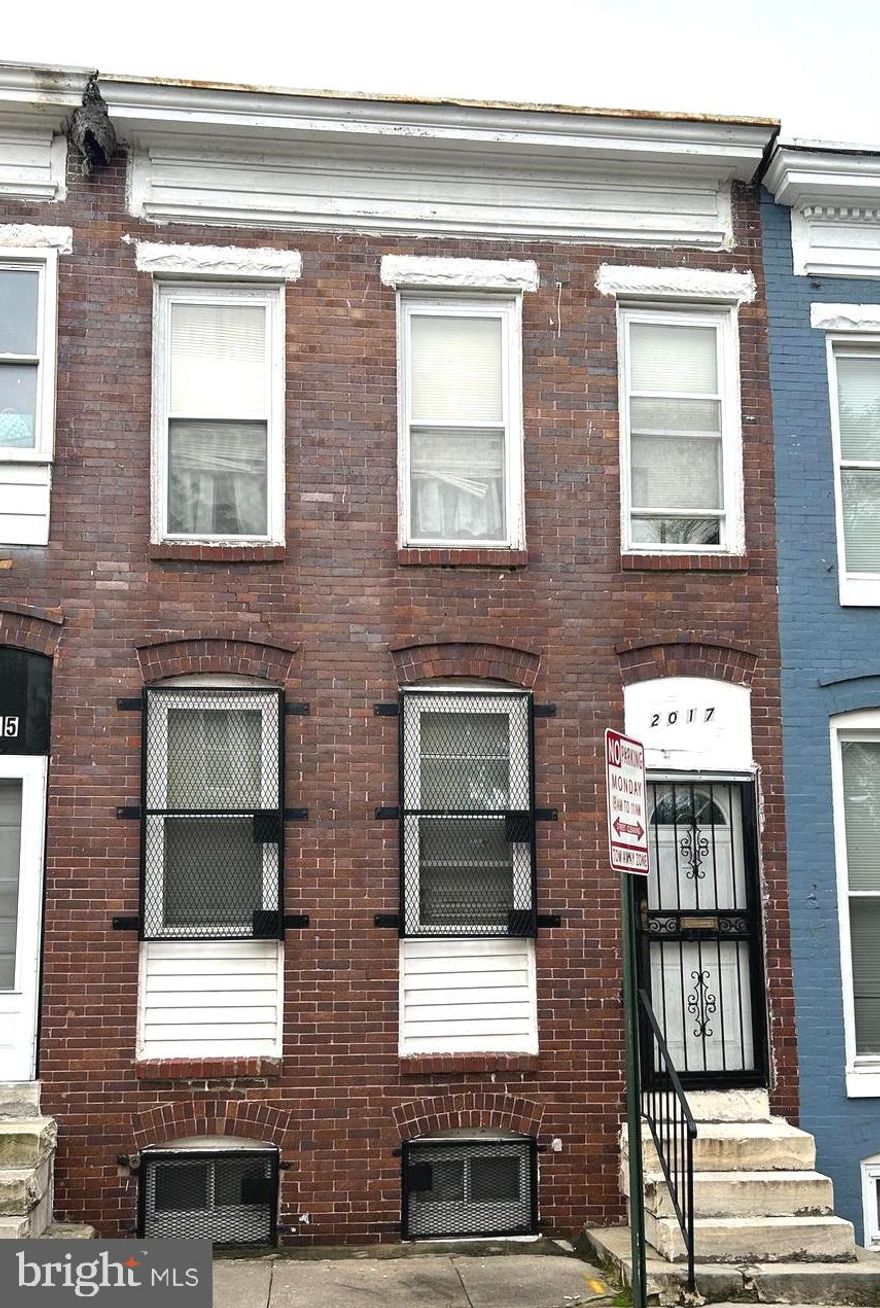 3 Bedroom, 1 full bath rowhome to be renovated.