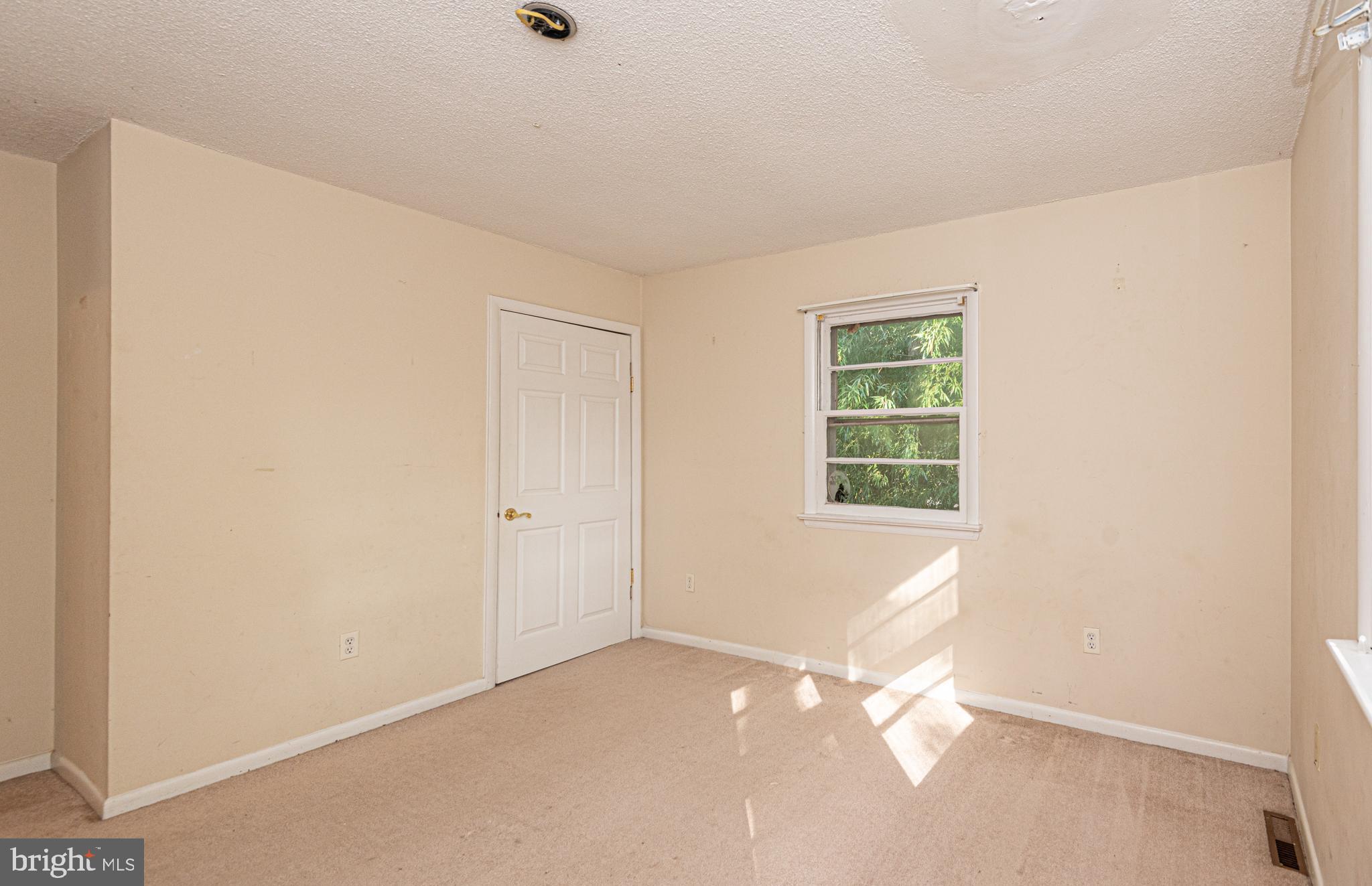 AVALON PARK - Residential