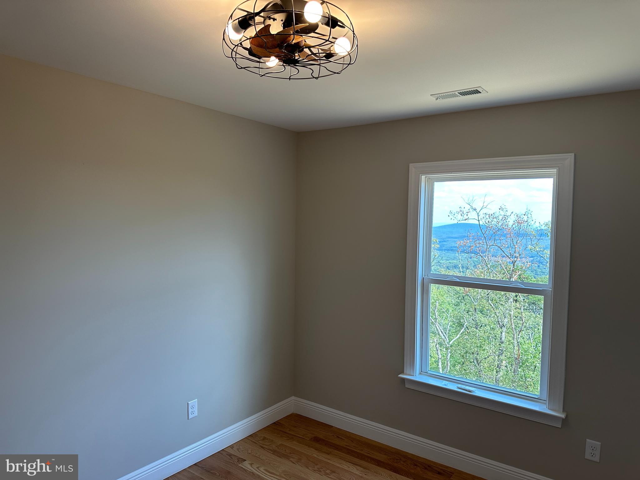 SHAWNEELAND - Residential