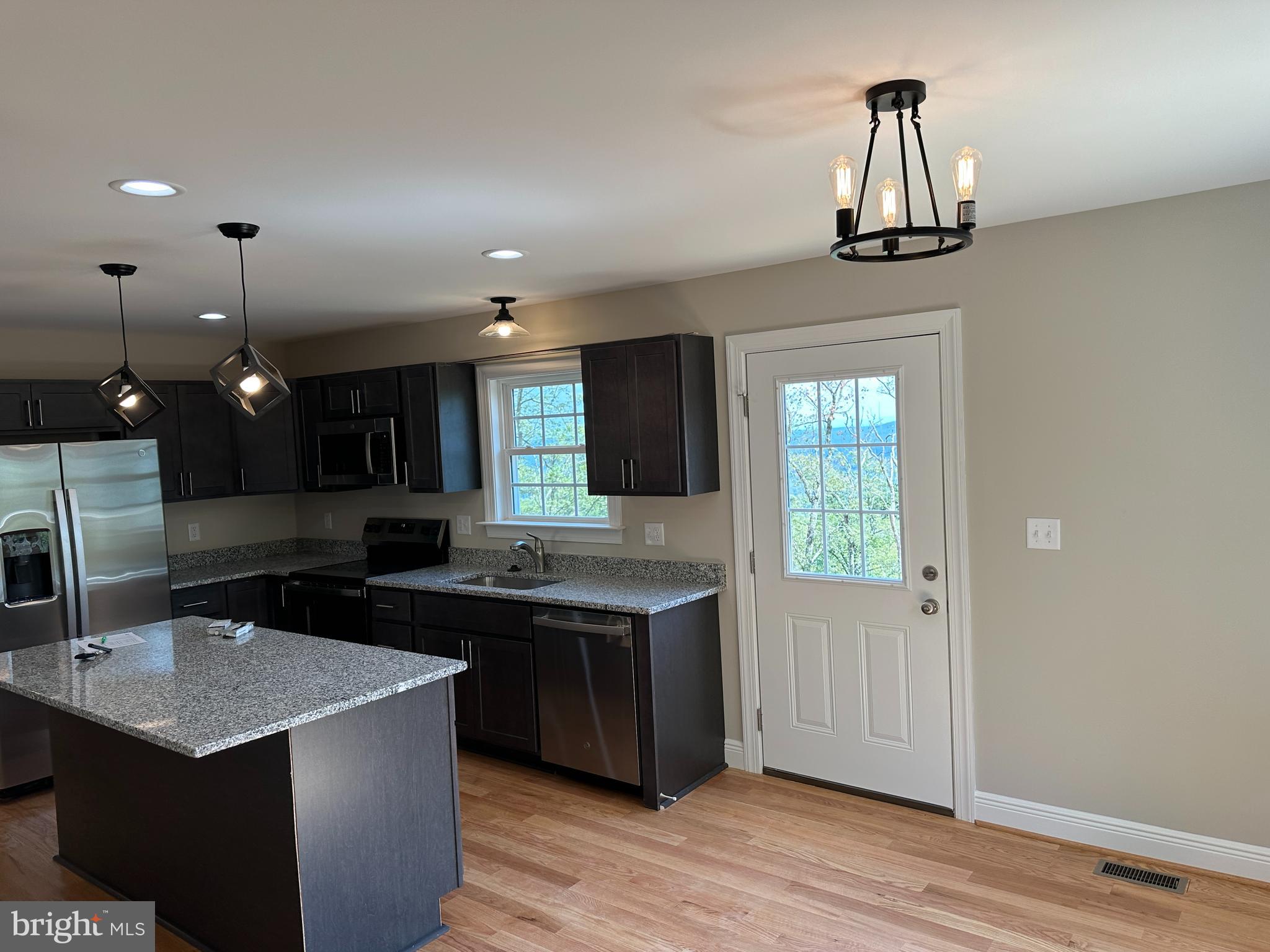 SHAWNEELAND - Residential