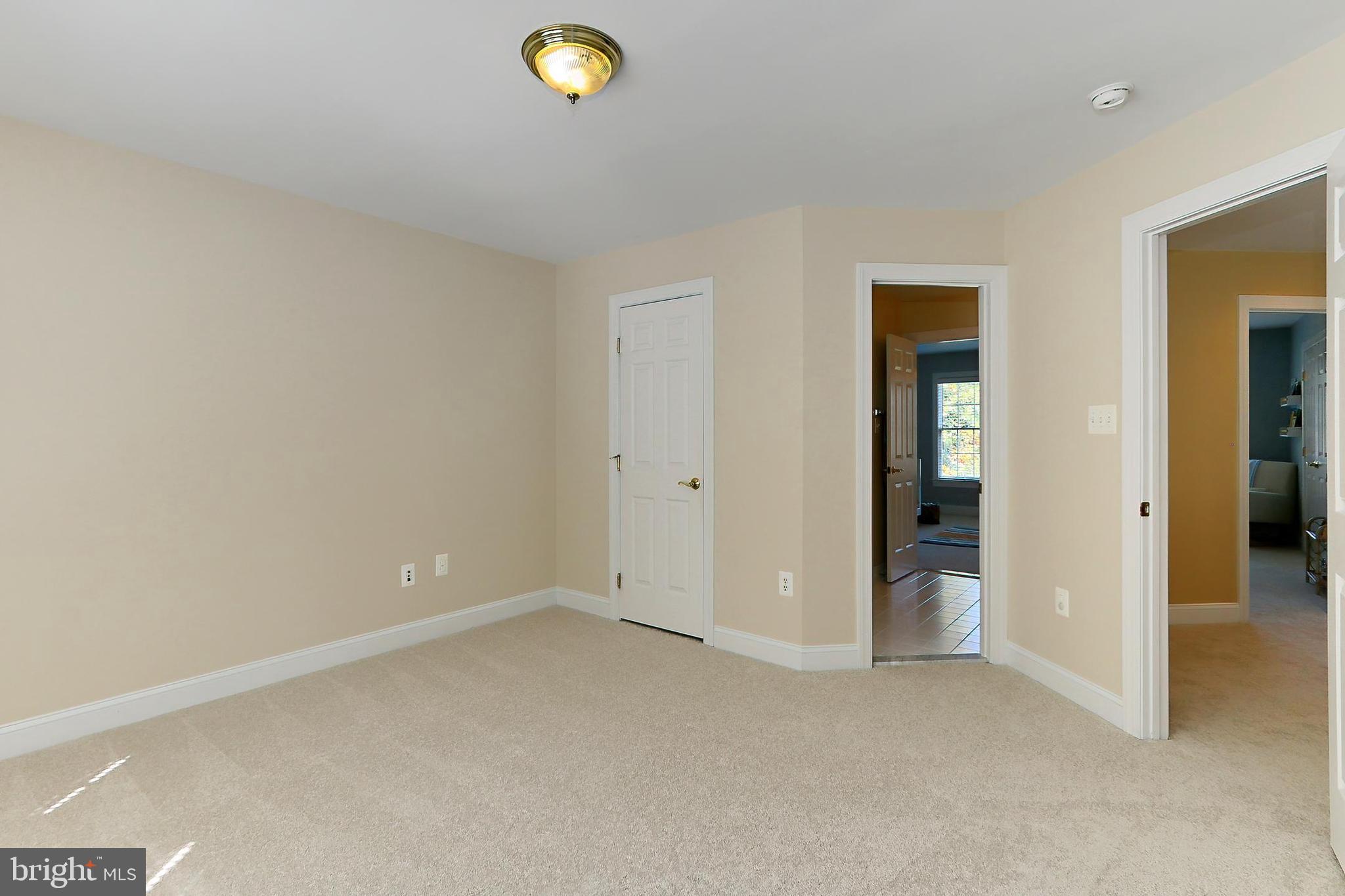 VIRGINIA RUN - Residential