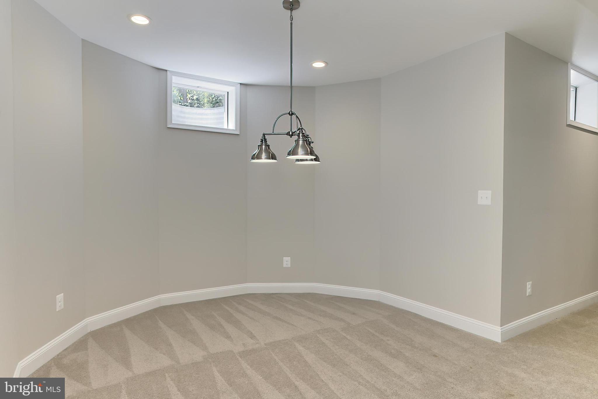 VIRGINIA RUN - Residential