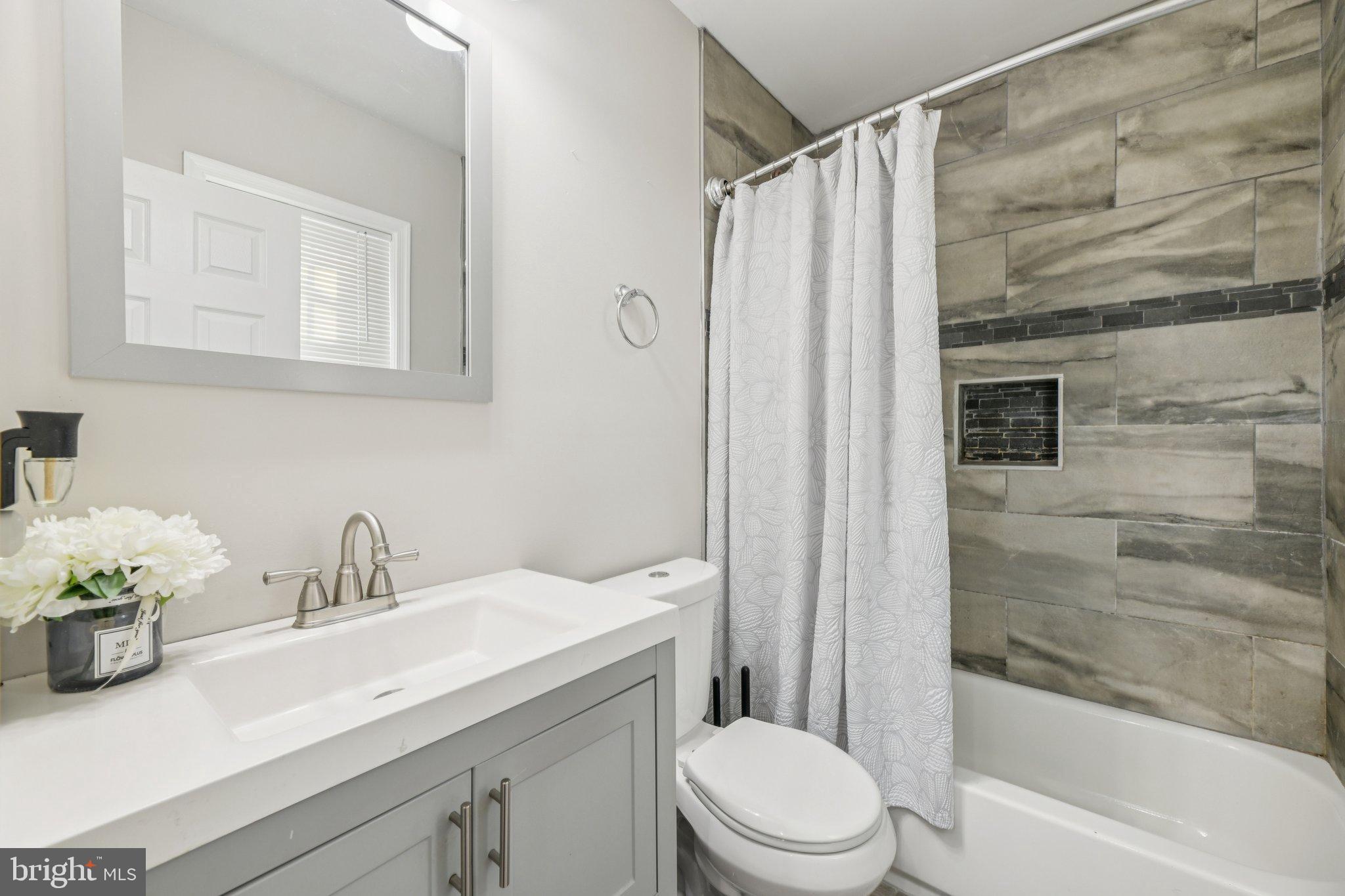 SEAT PLEASANT - Residential