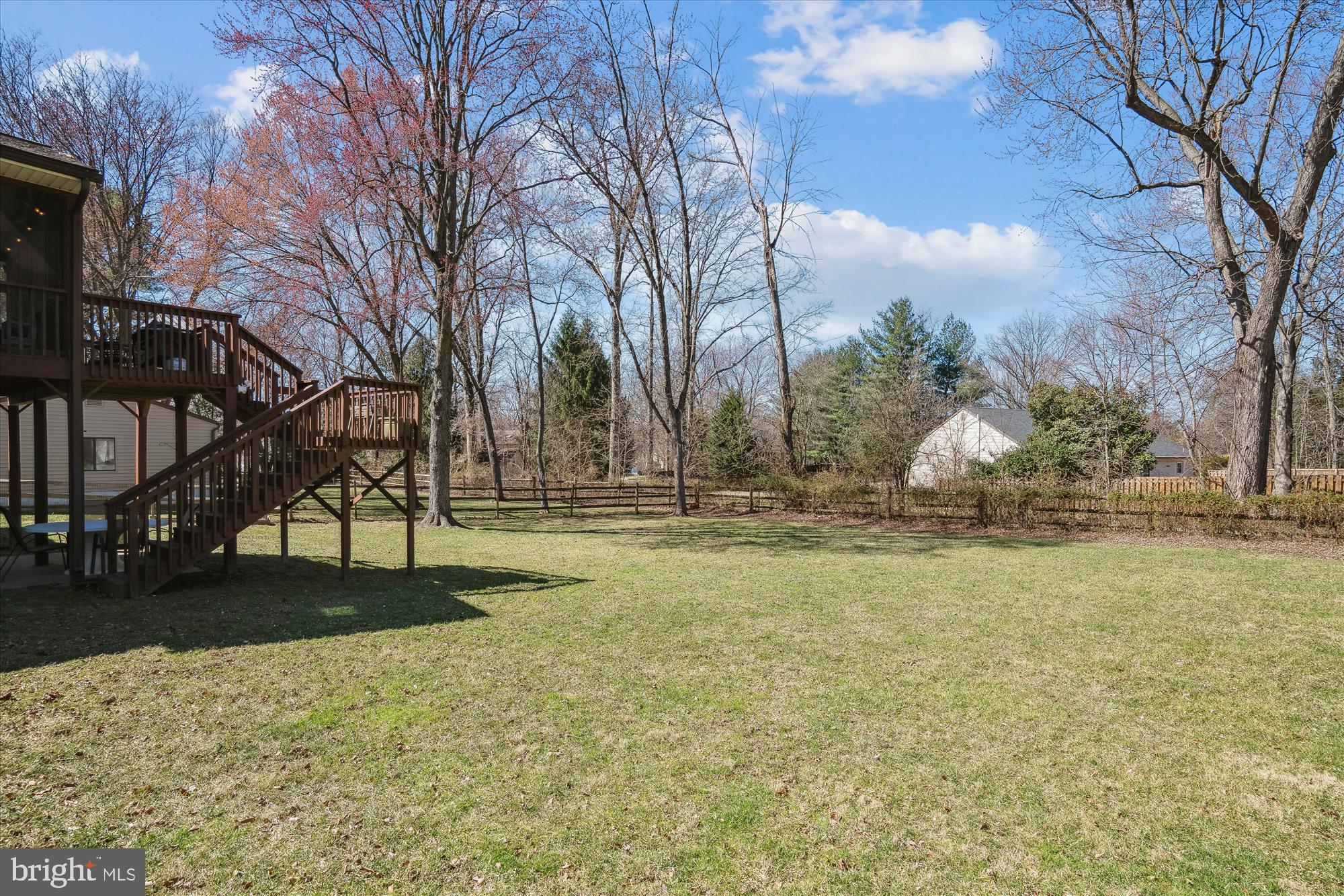 VILLAGE OF LONG REACH - Residential