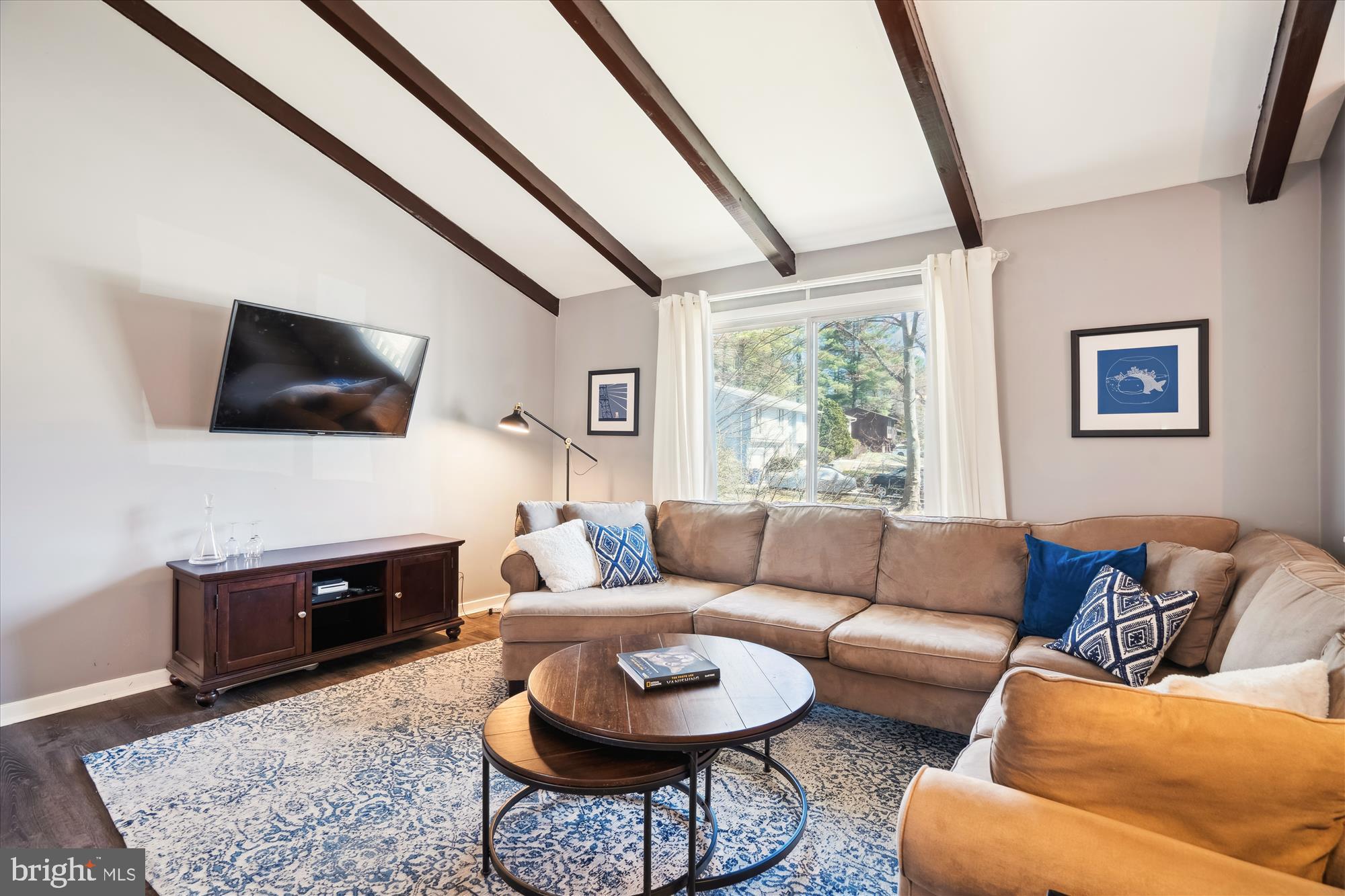 VILLAGE OF LONG REACH - Residential