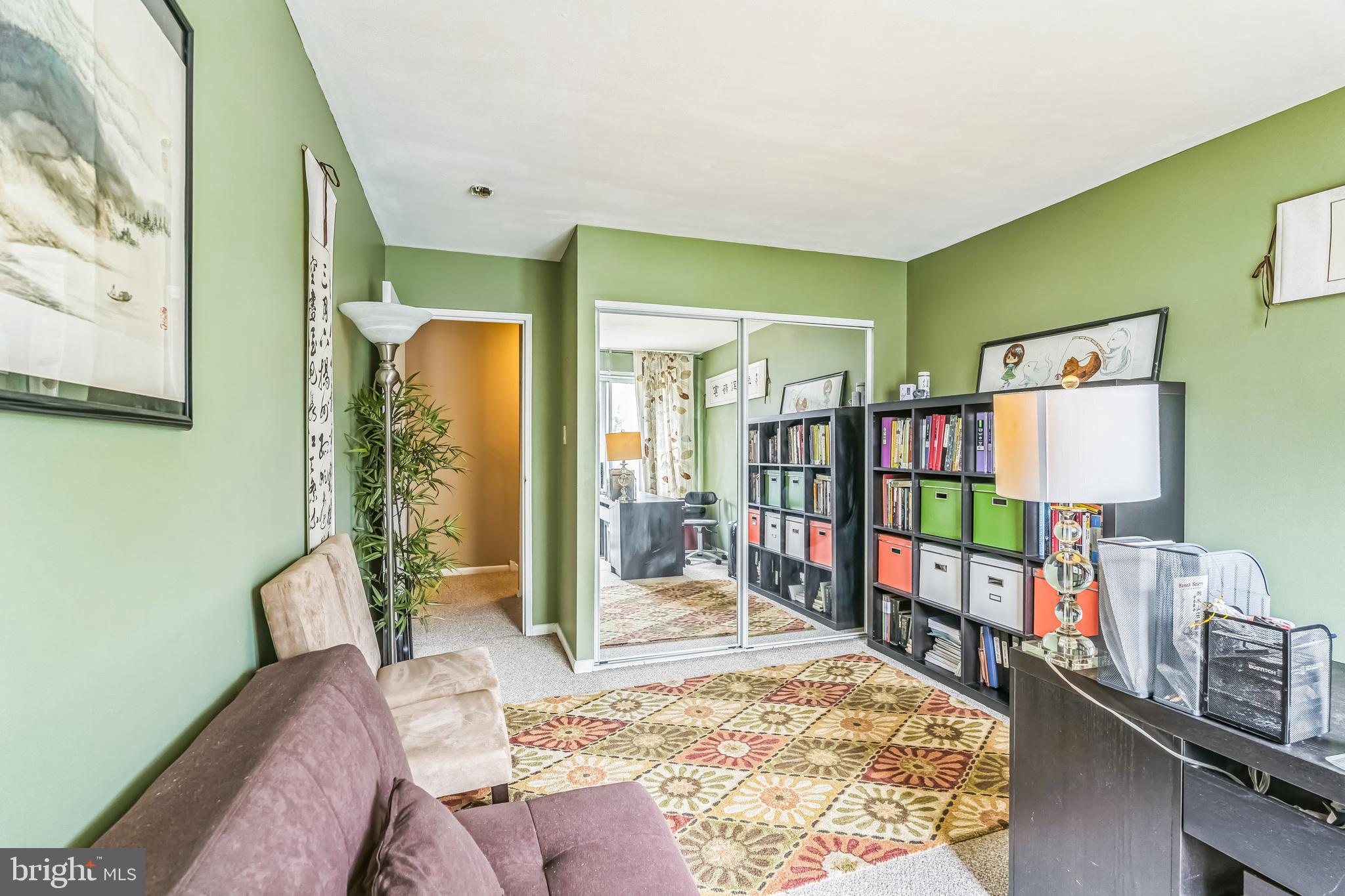 YORKTOWN - Residential