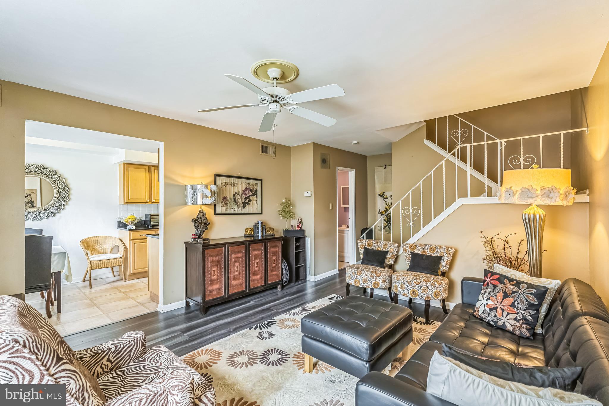 YORKTOWN - Residential